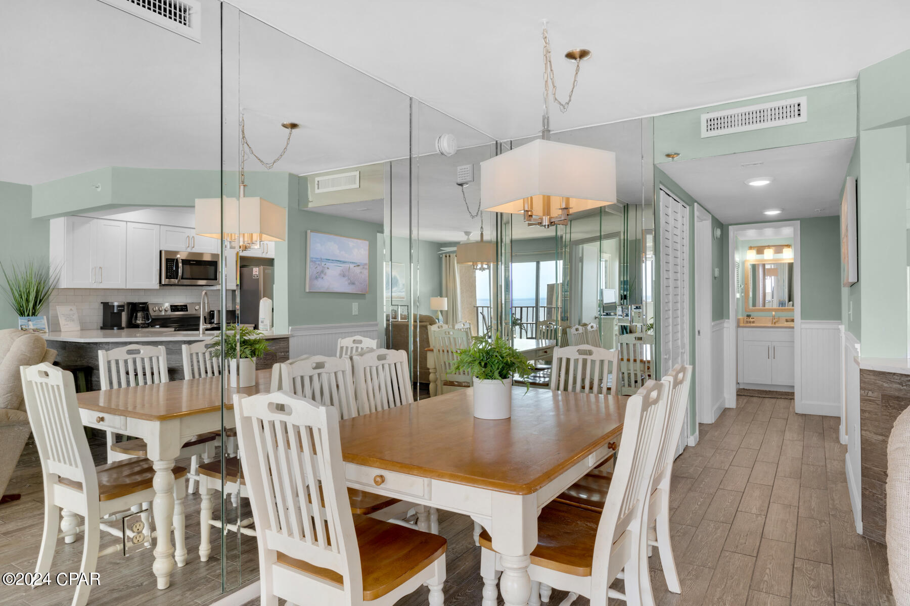 Summerhouse Condo. - Residential