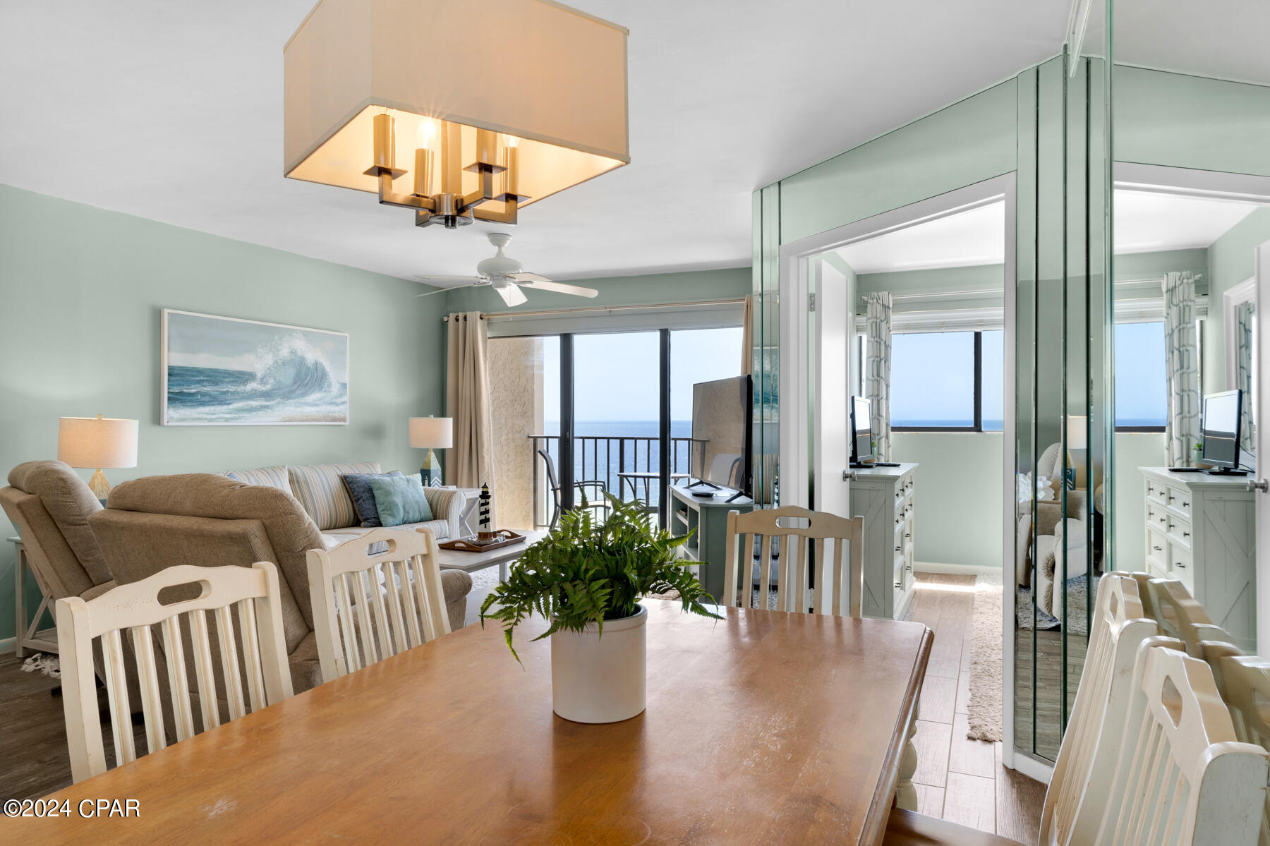 Summerhouse Condo. - Residential