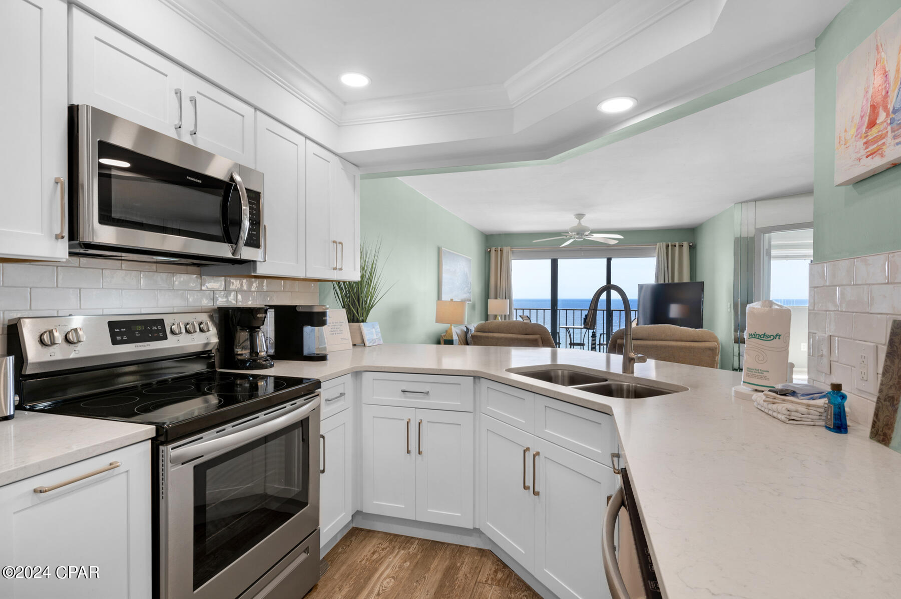 Summerhouse Condo. - Residential