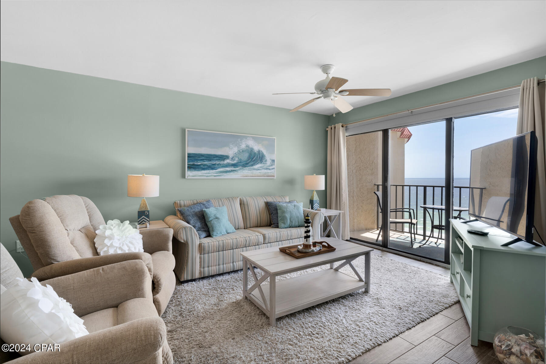 Summerhouse Condo. - Residential