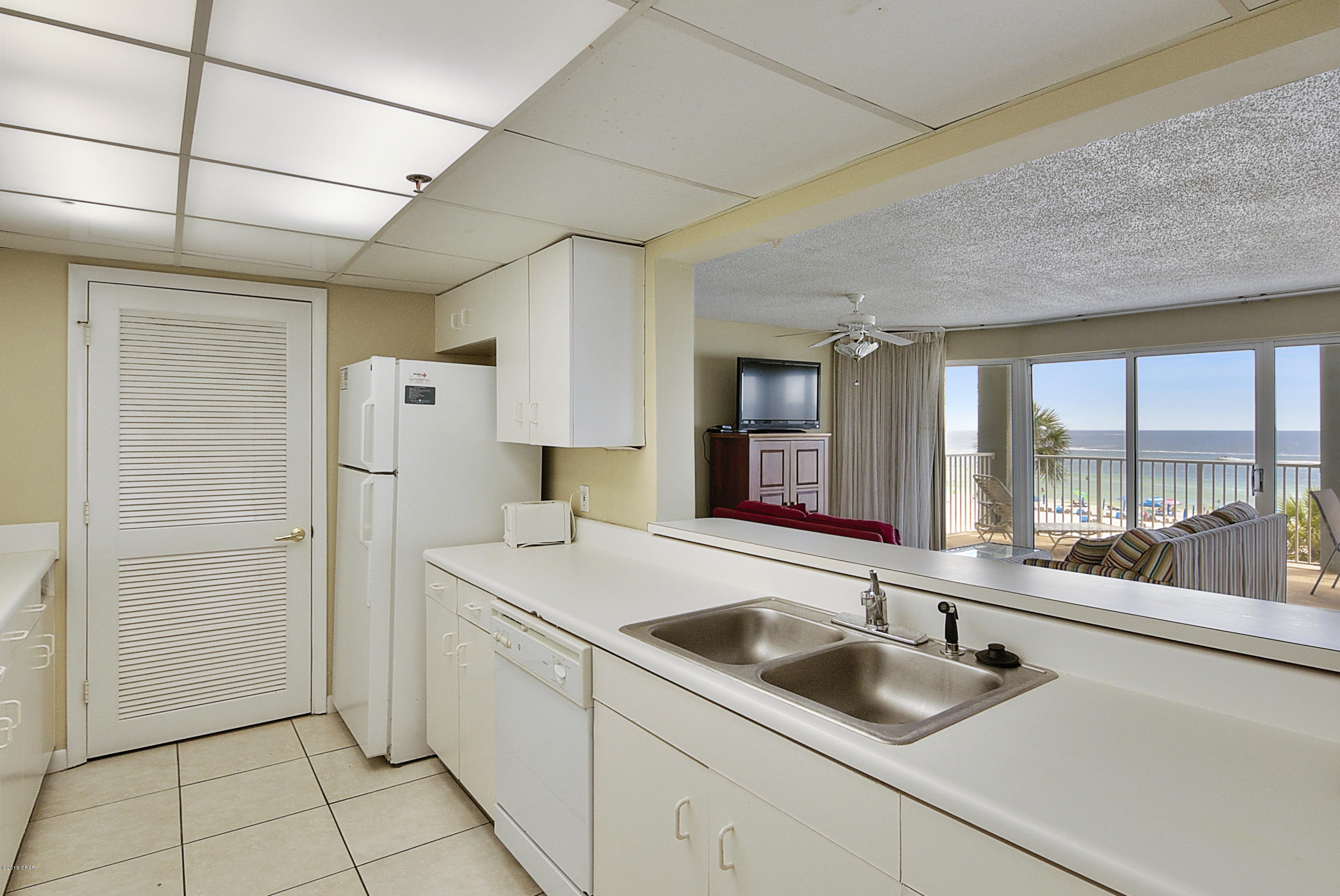 Long Beach Towers II - Residential