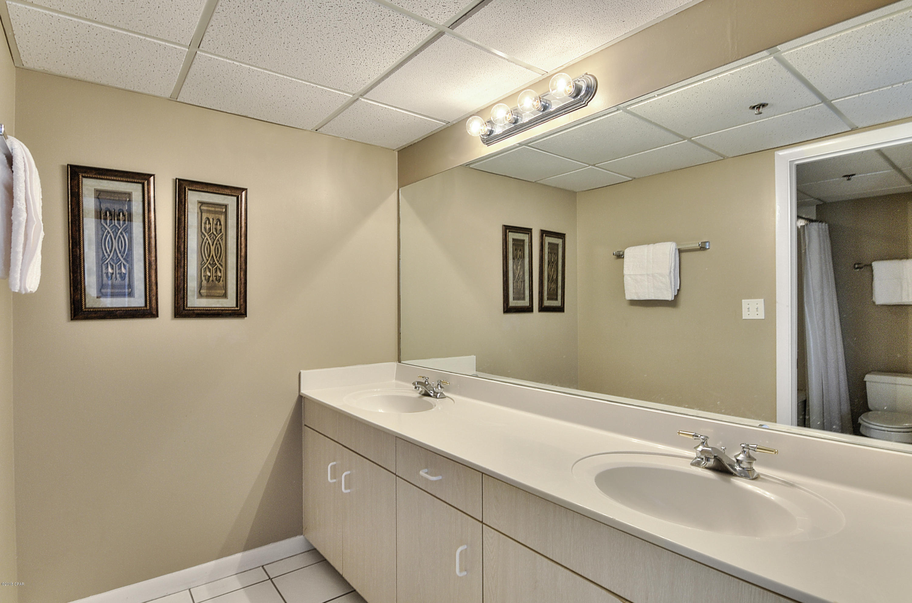 Long Beach Towers II - Residential