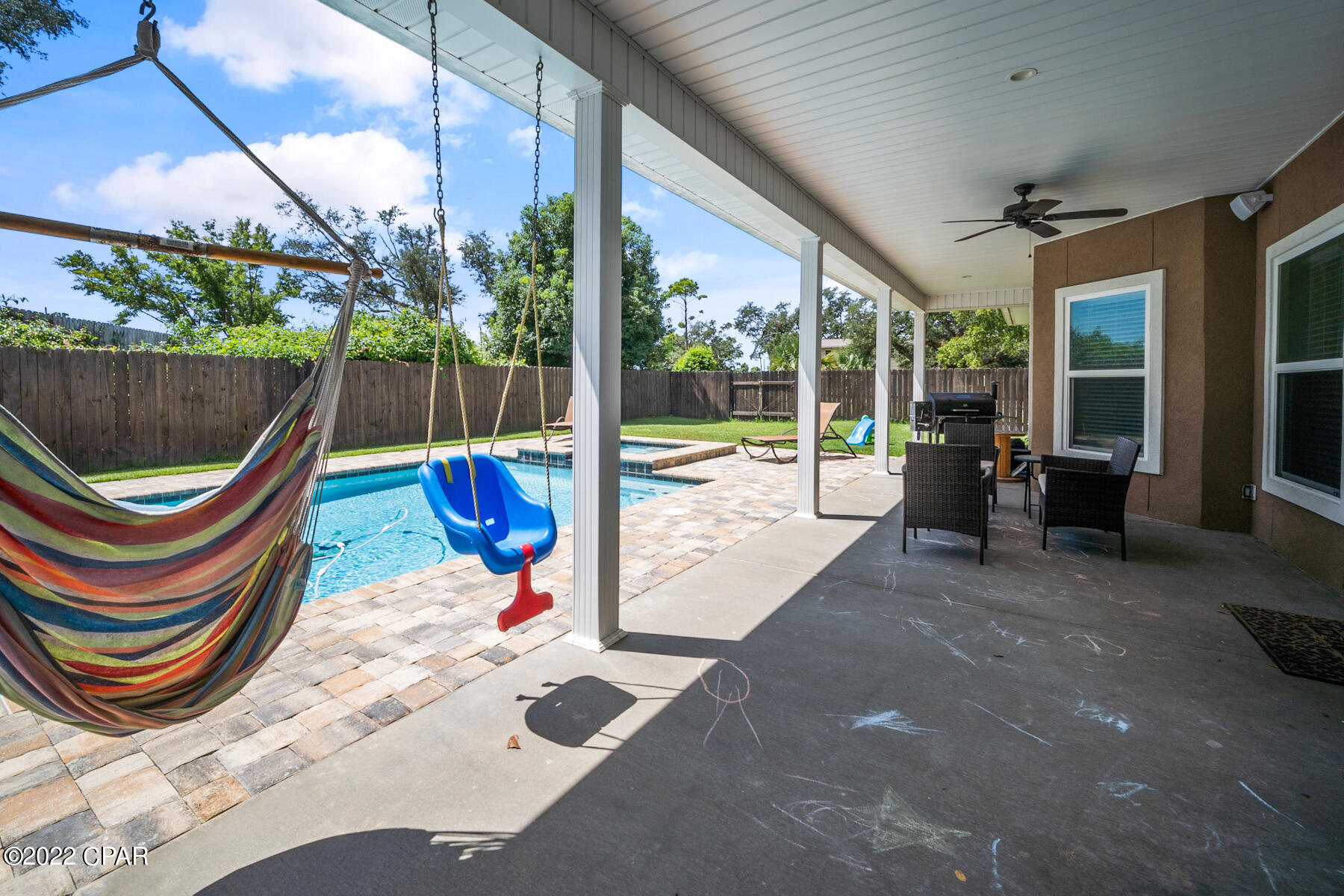 Cove Terrace 3rd Add - Residential