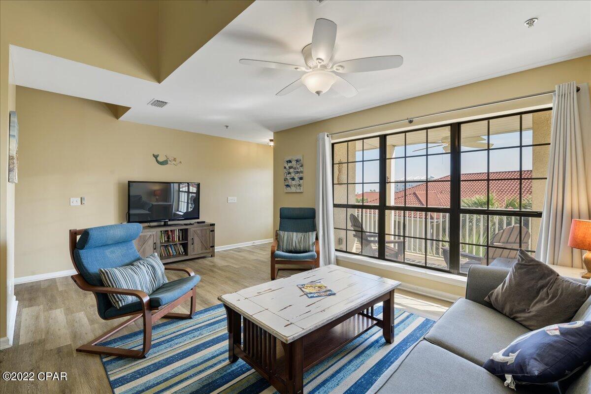 Horizon South XX - Residential