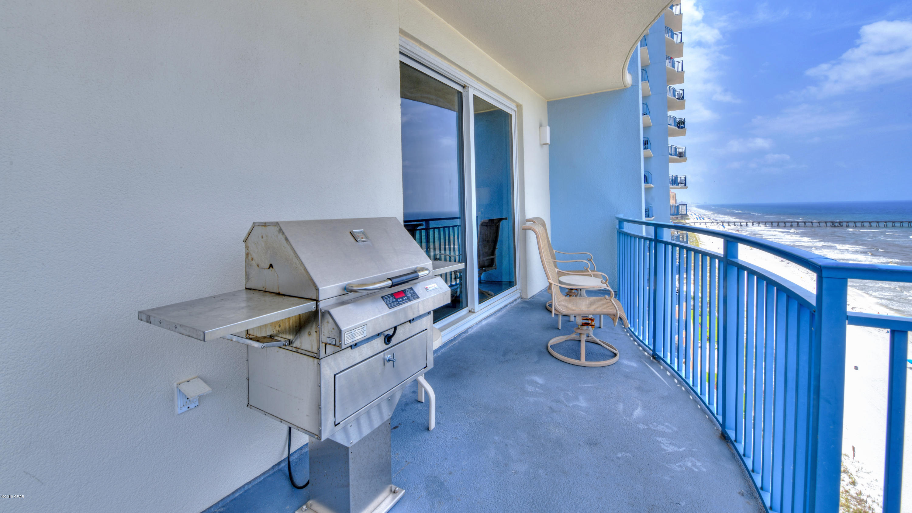 Sterling Breeze - Residential