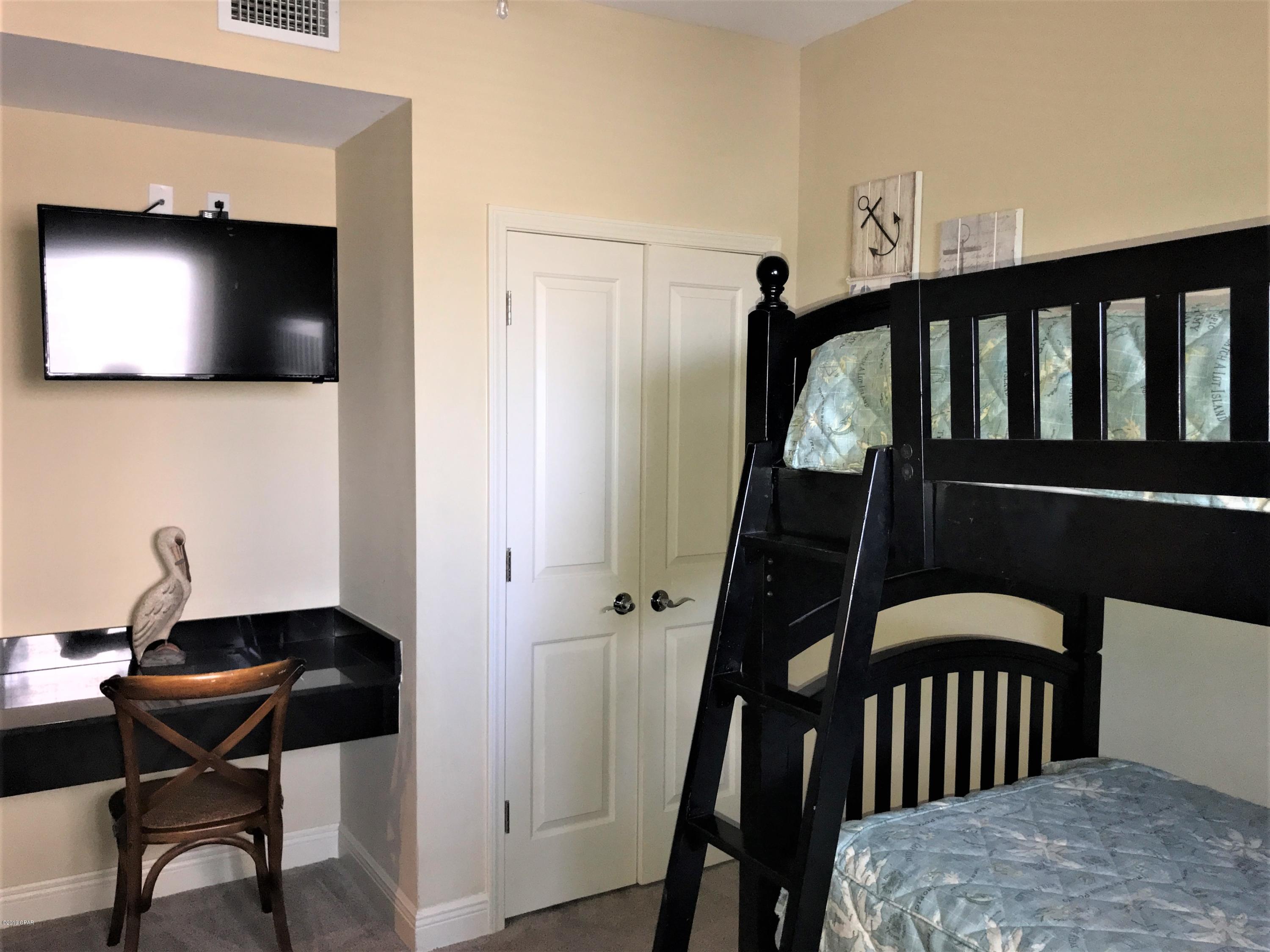 Sterling Breeze - Residential