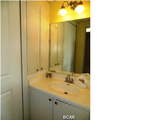 Fontainebleau Terrace - Residential