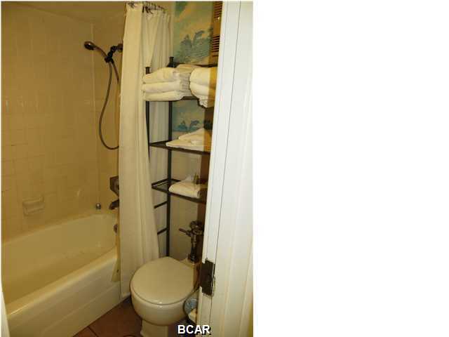 Fontainebleau Terrace - Residential