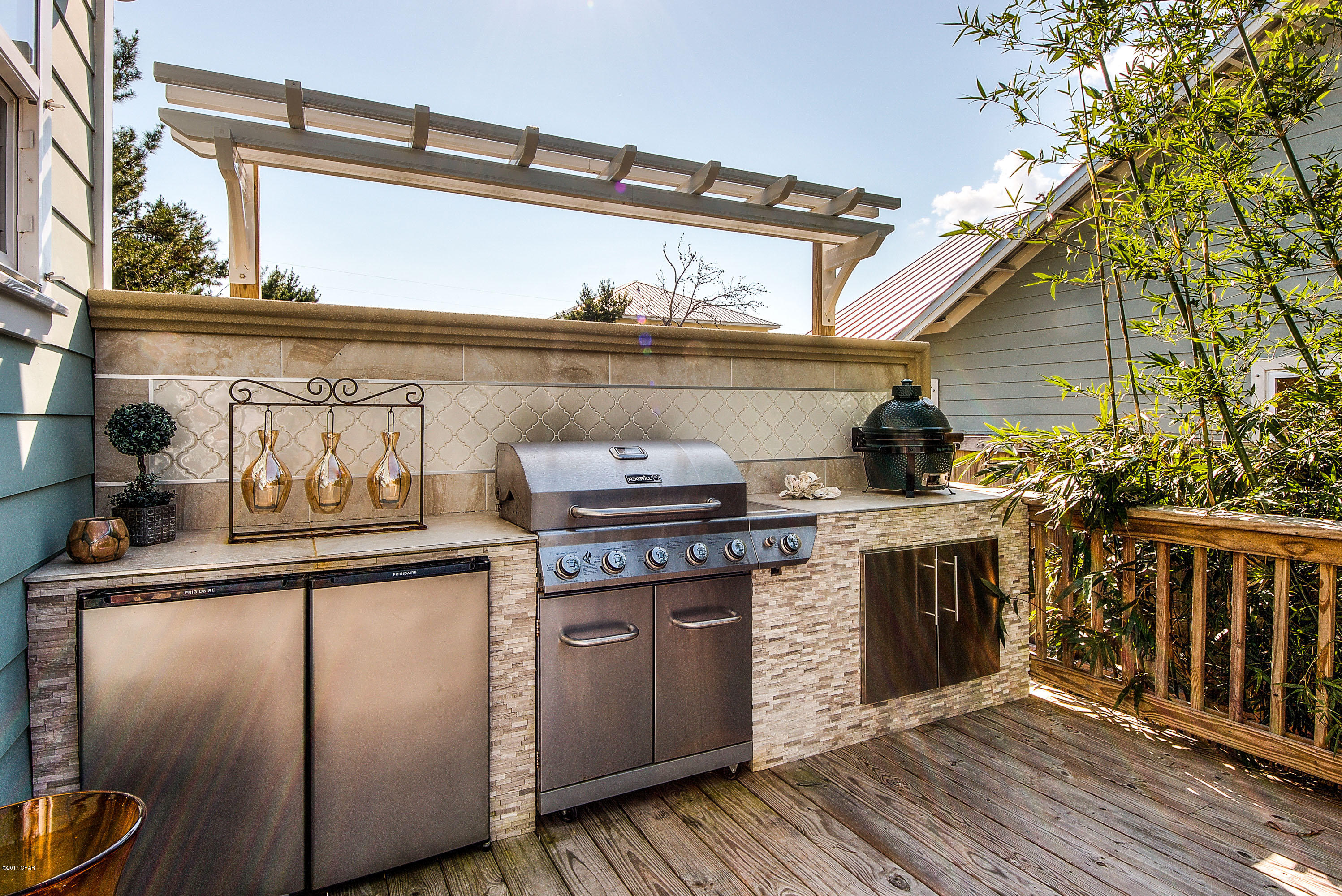 Paradise Grove - Residential