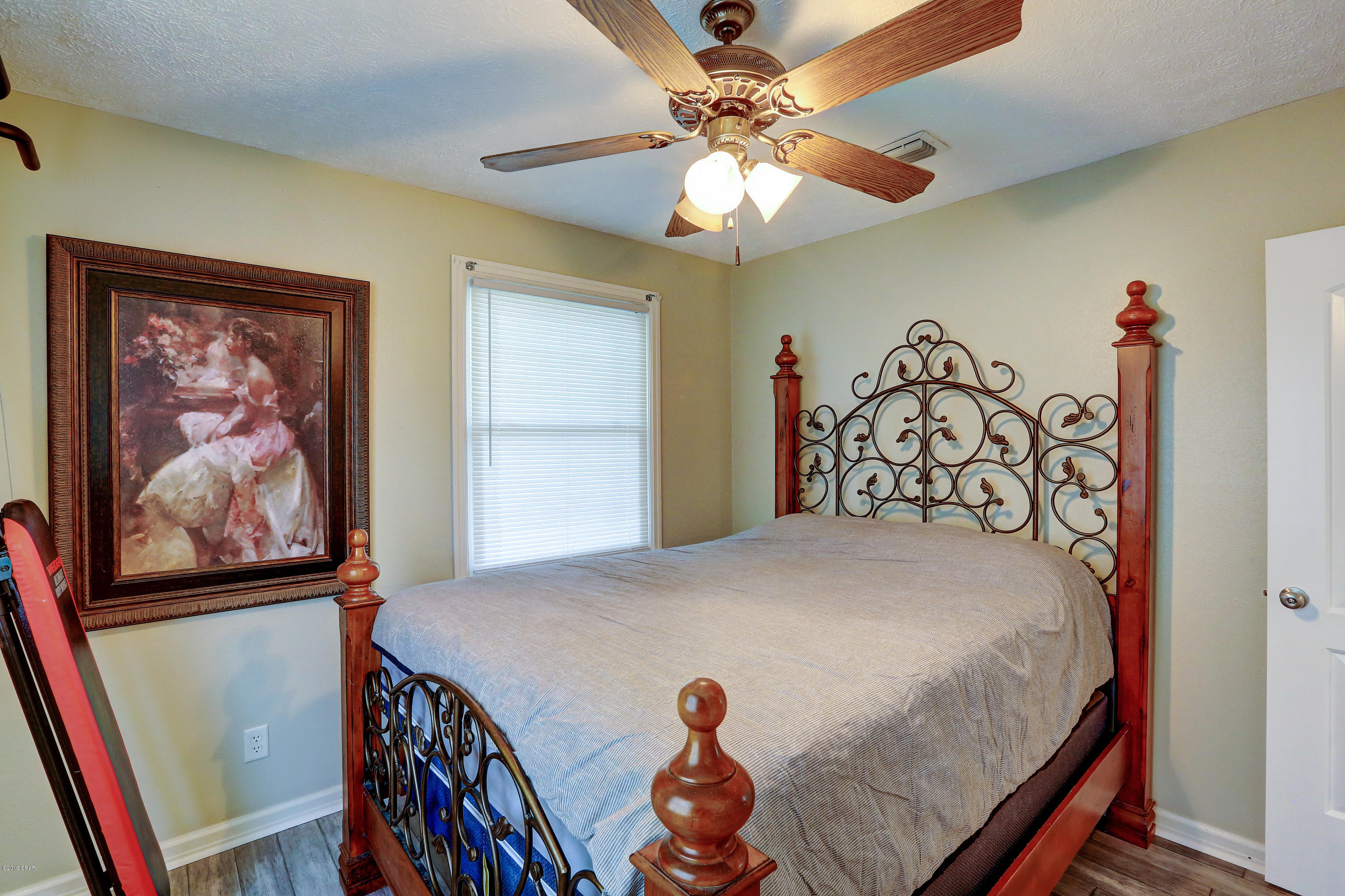 Cove Terrace 3rd Add - Residential