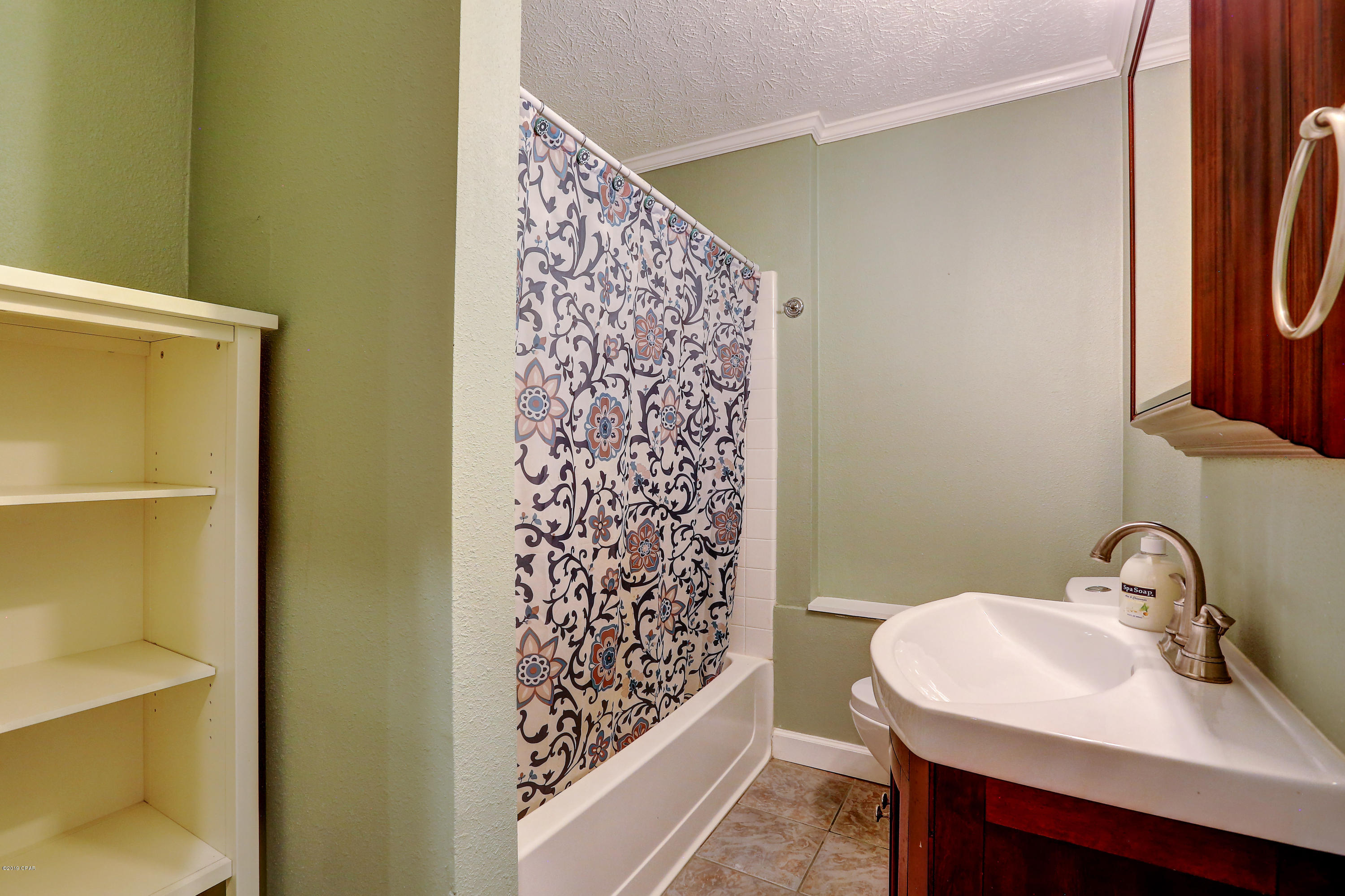 Cove Terrace 3rd Add - Residential