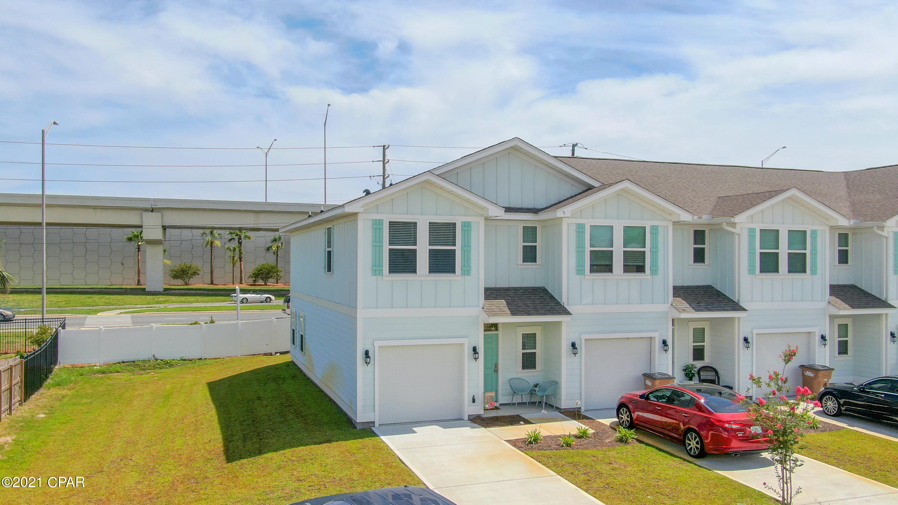 Hathaway Townhomes - Residential Lease