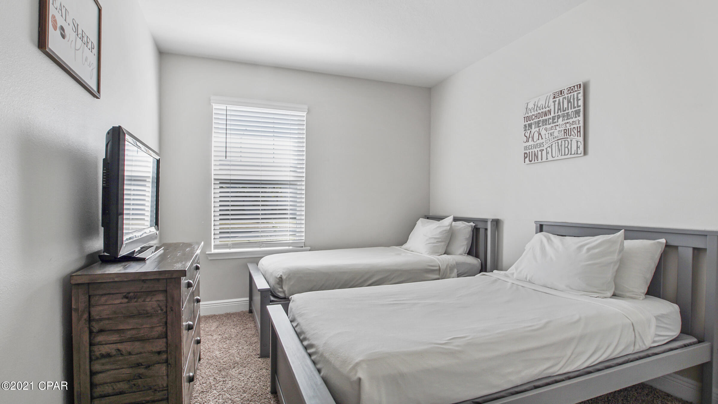 Hathaway Townhomes - Residential Lease