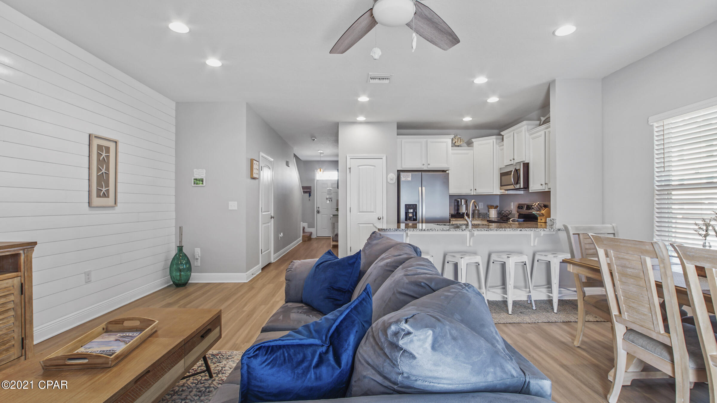 Hathaway Townhomes - Residential Lease