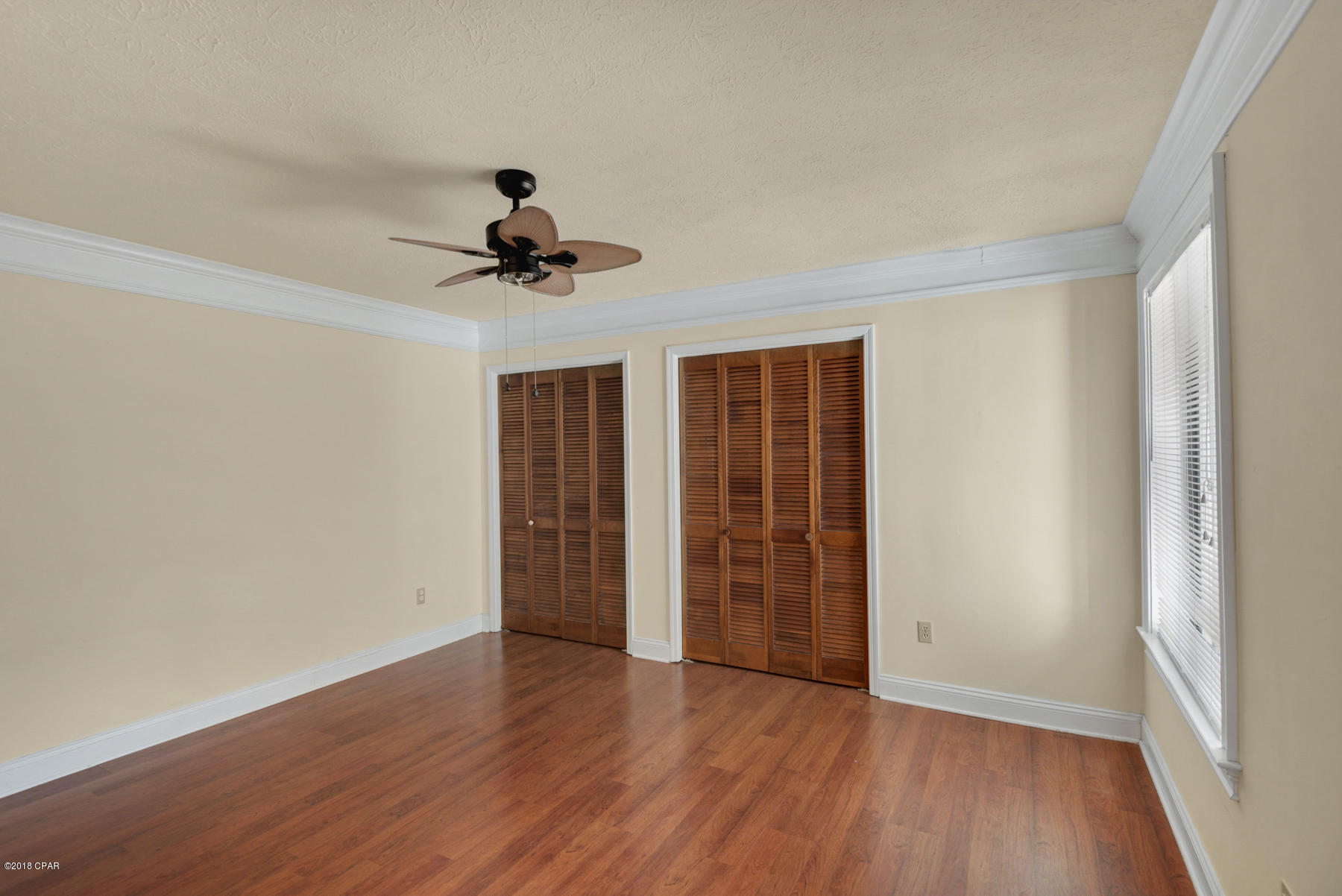 Tropical Bay - Residential