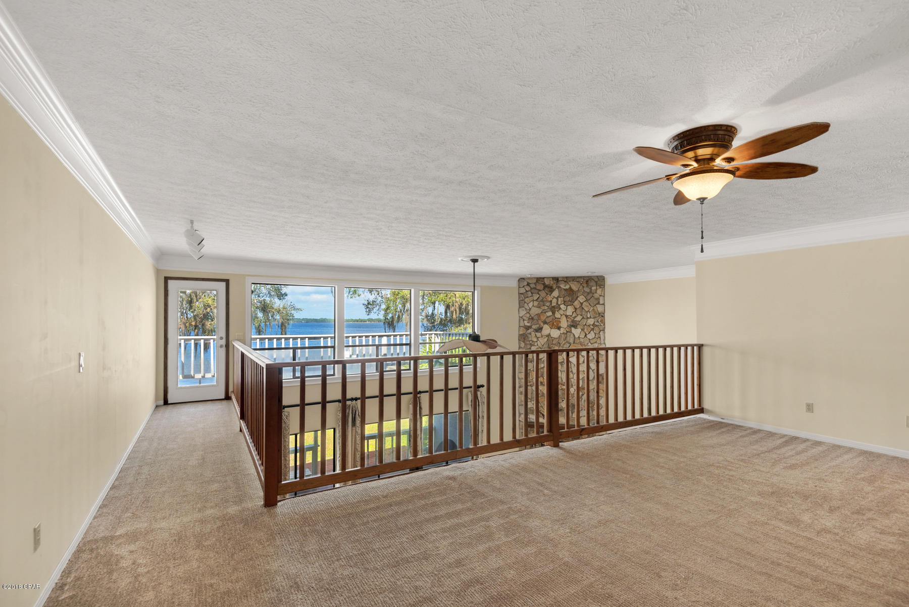 Tropical Bay - Residential