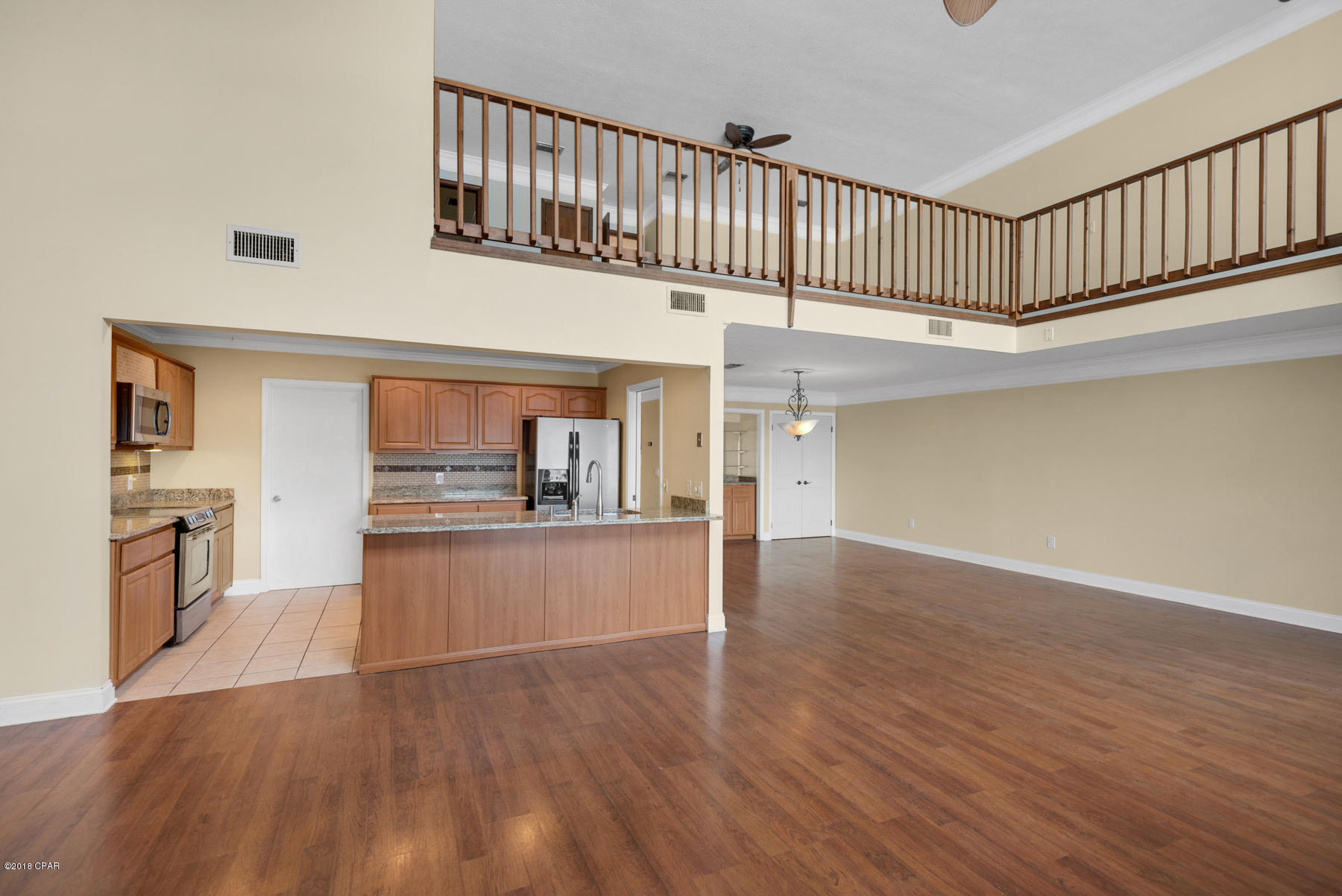 Tropical Bay - Residential