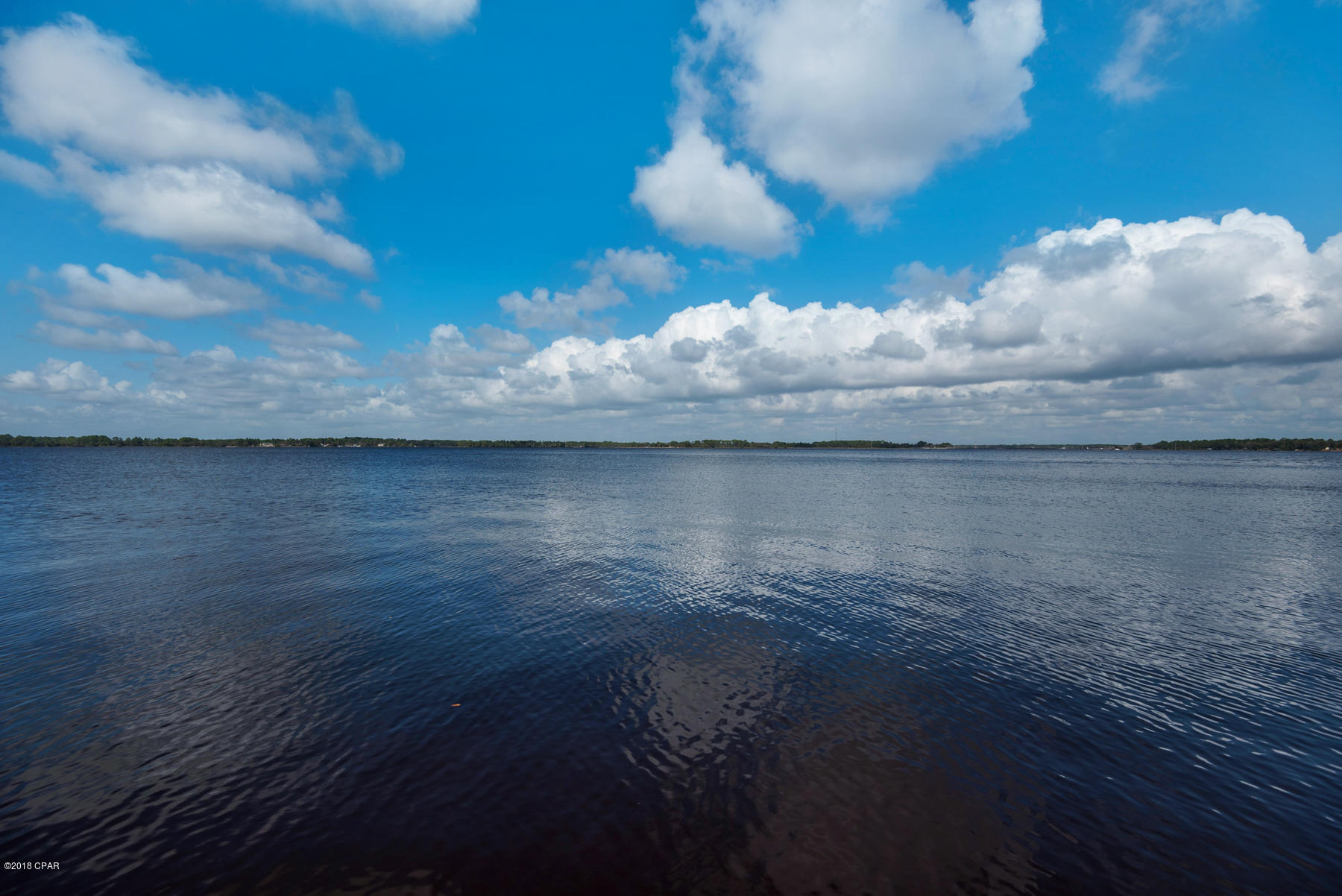 Tropical Bay - Residential