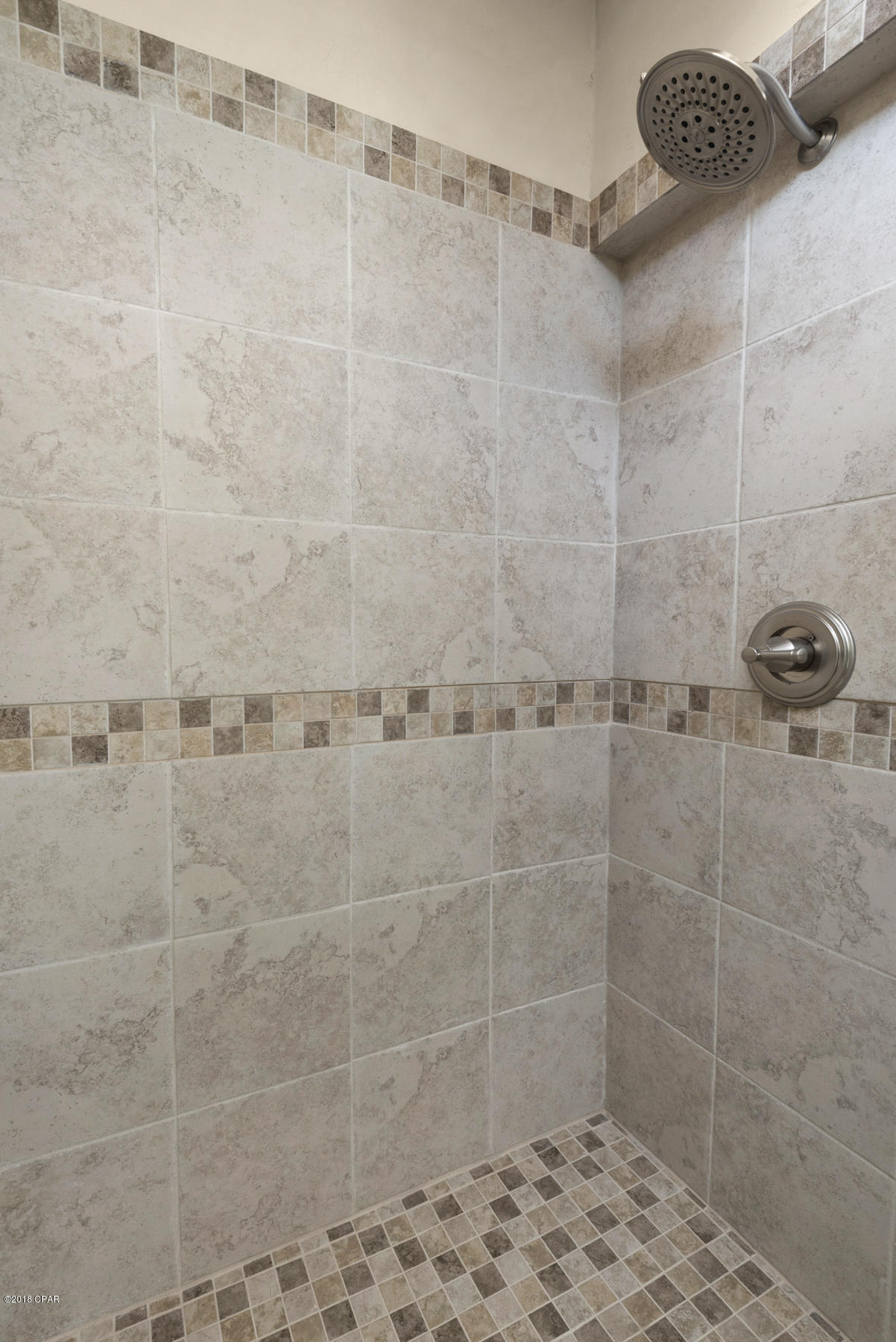 Tropical Bay - Residential