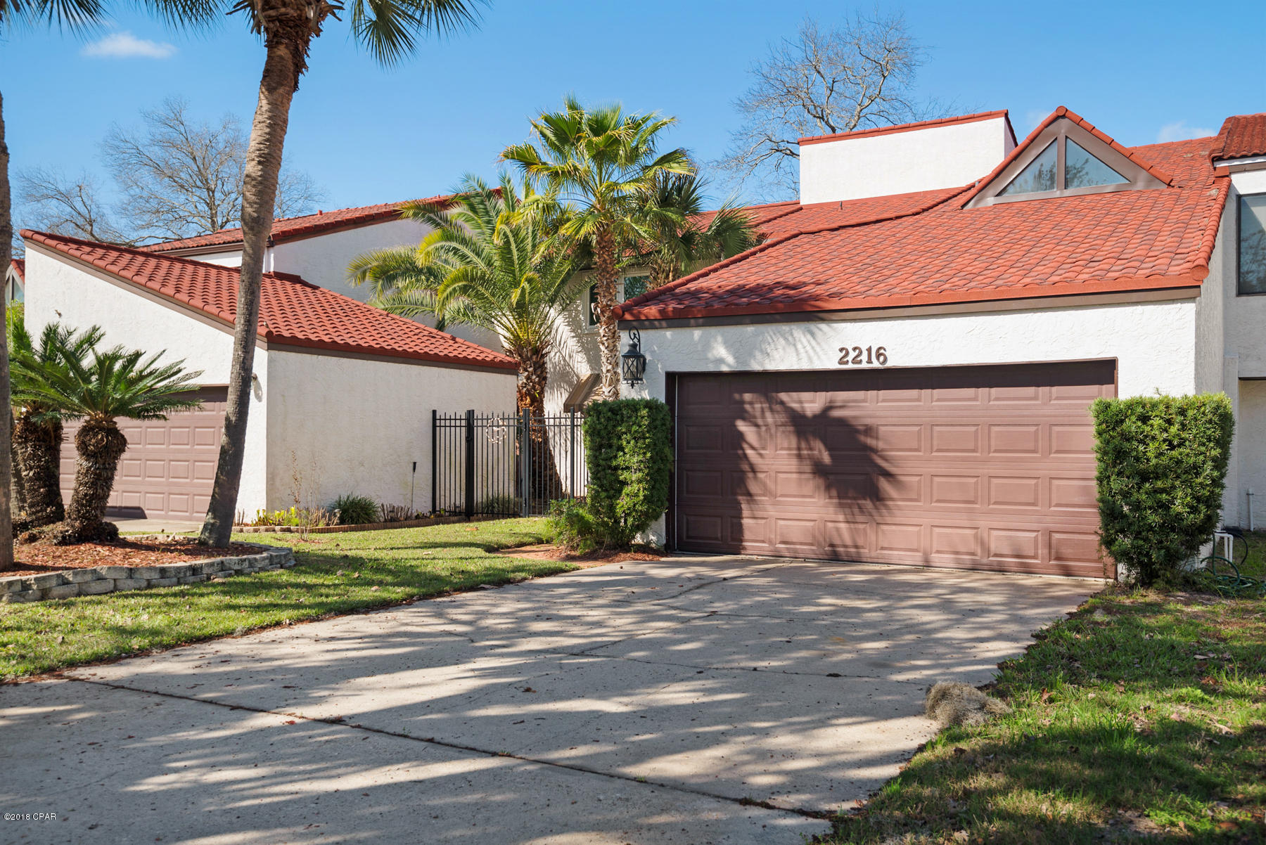 Tropical Bay - Residential