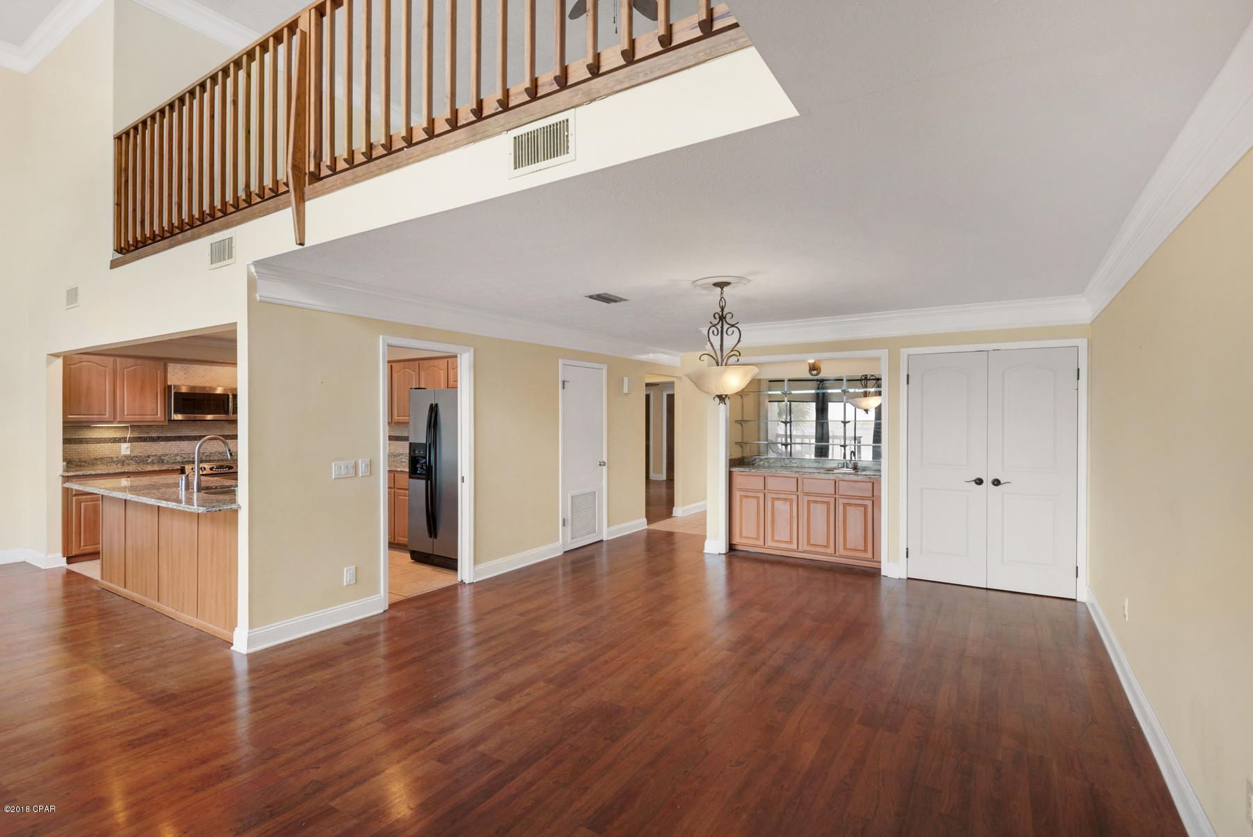 Tropical Bay - Residential