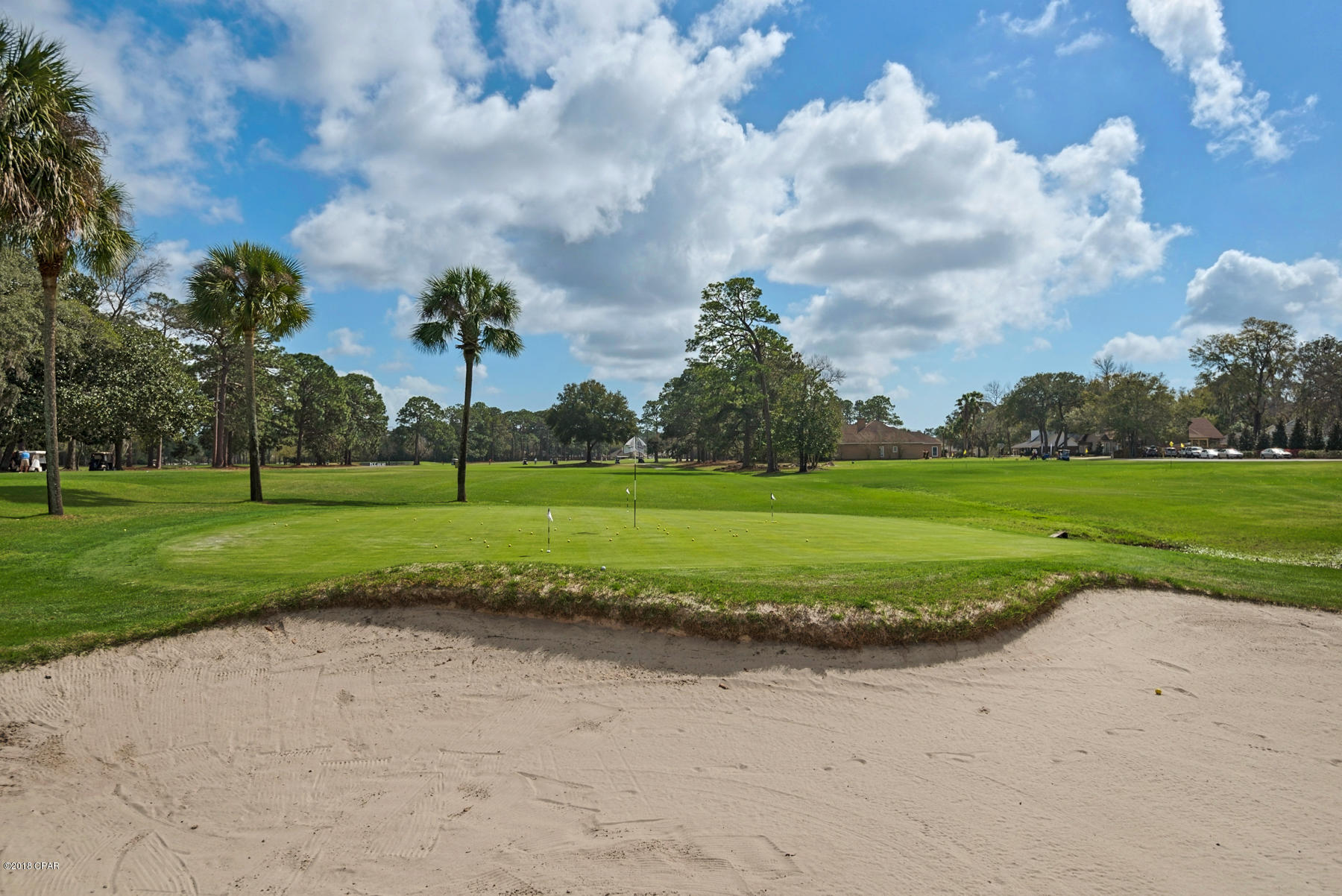 Tropical Bay - Residential