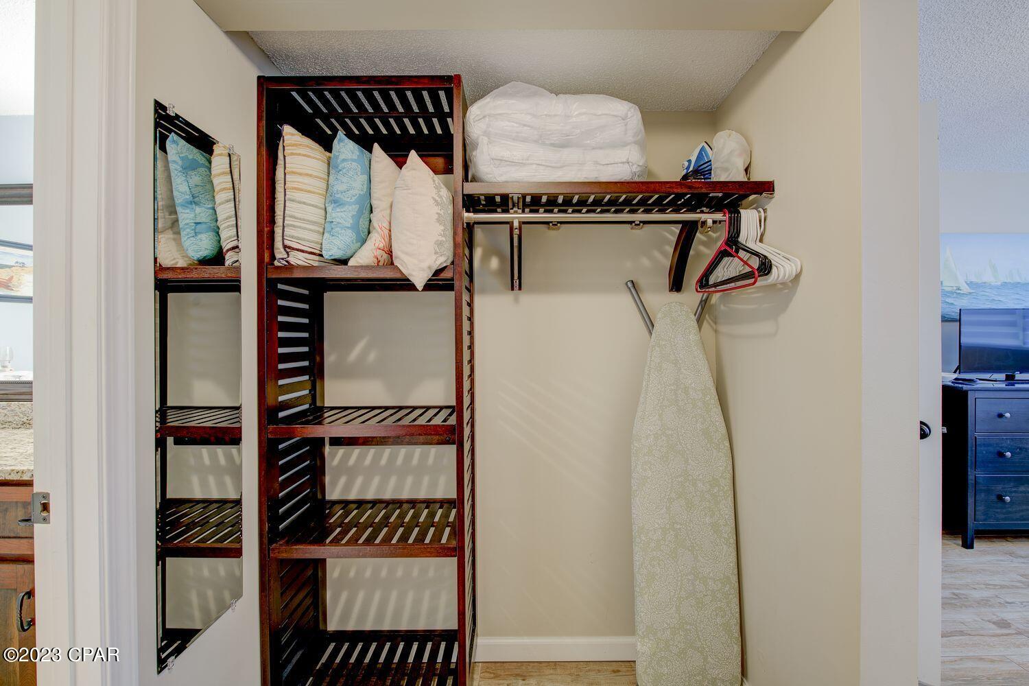 Summerhouse Of P.C. 1 - Residential