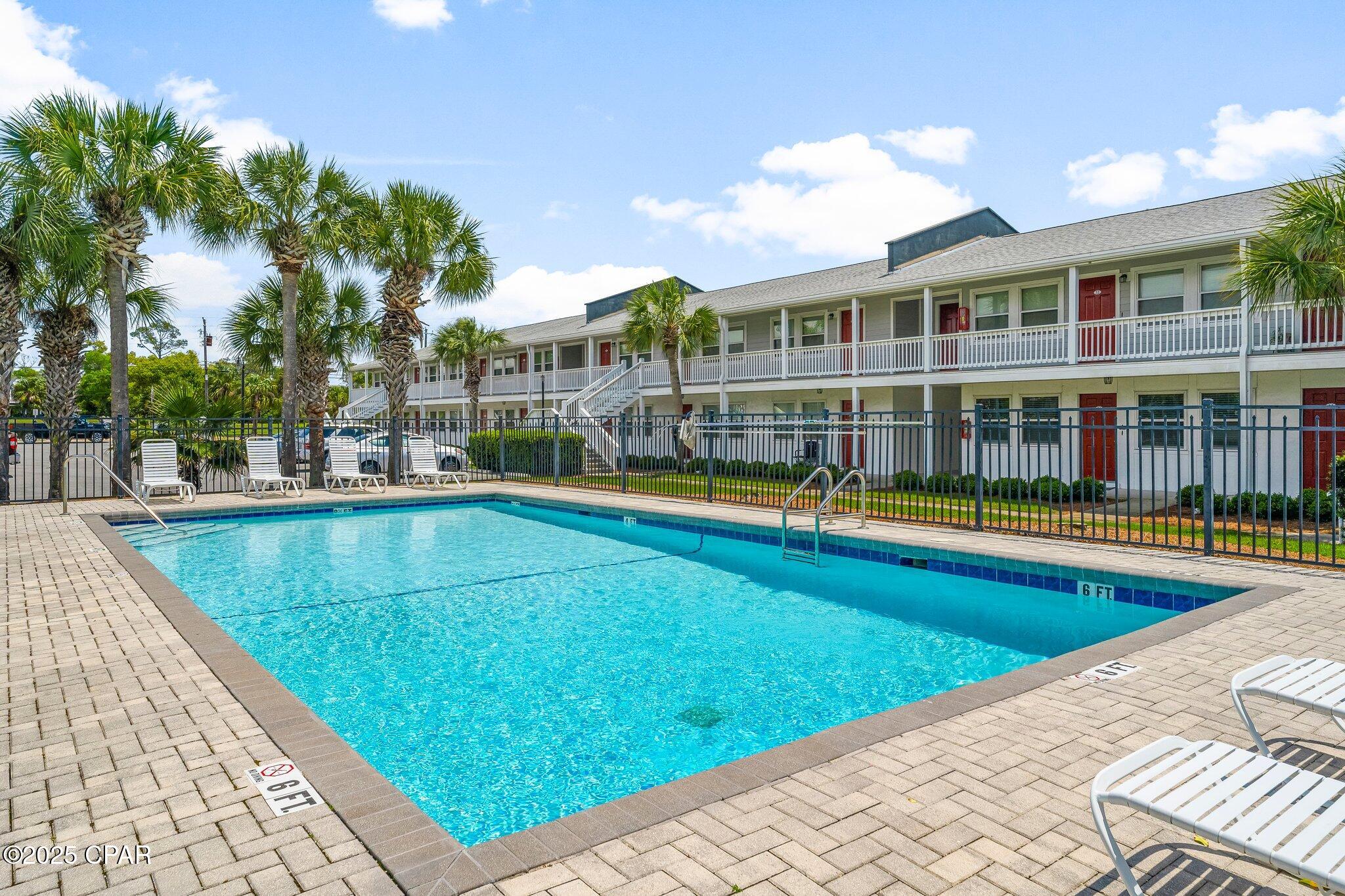 Saint Andrews Harbour Condo - Residential