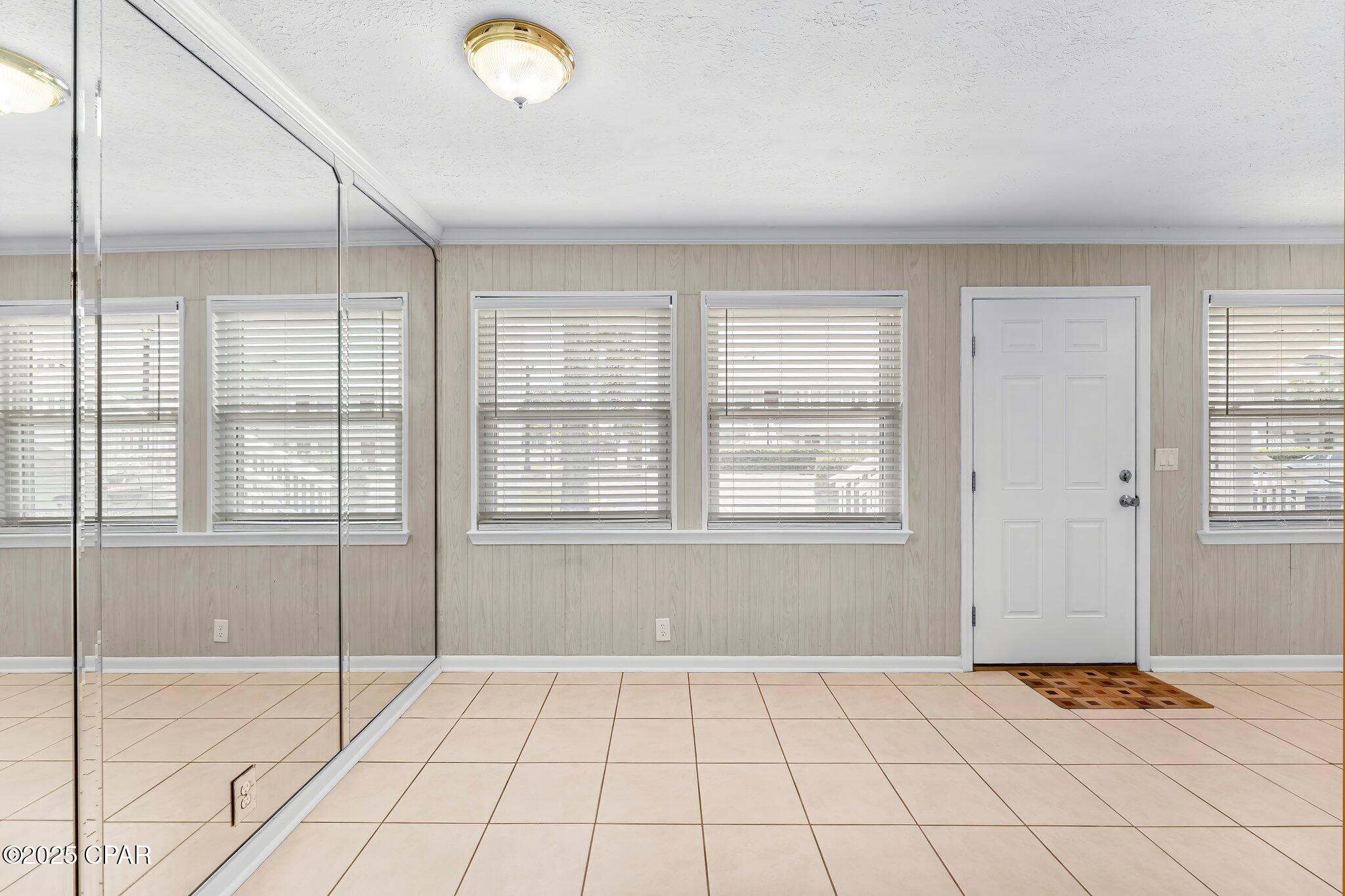 Saint Andrews Harbour Condo - Residential