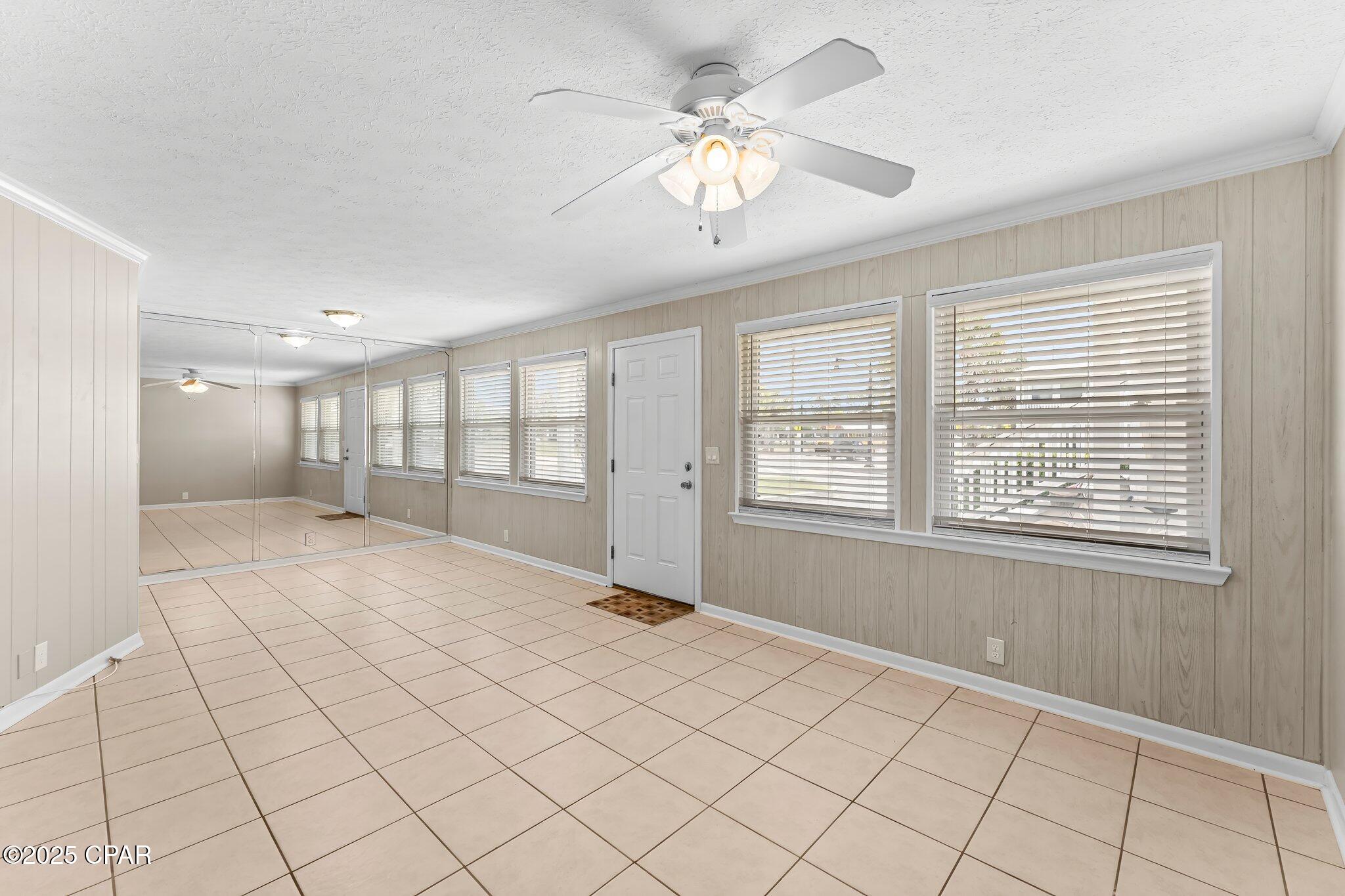 Saint Andrews Harbour Condo - Residential