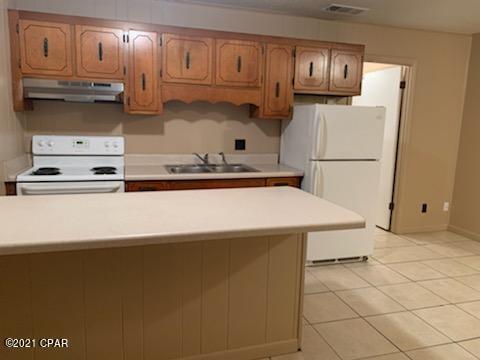 [No Recorded Subdiv] - Residential Lease