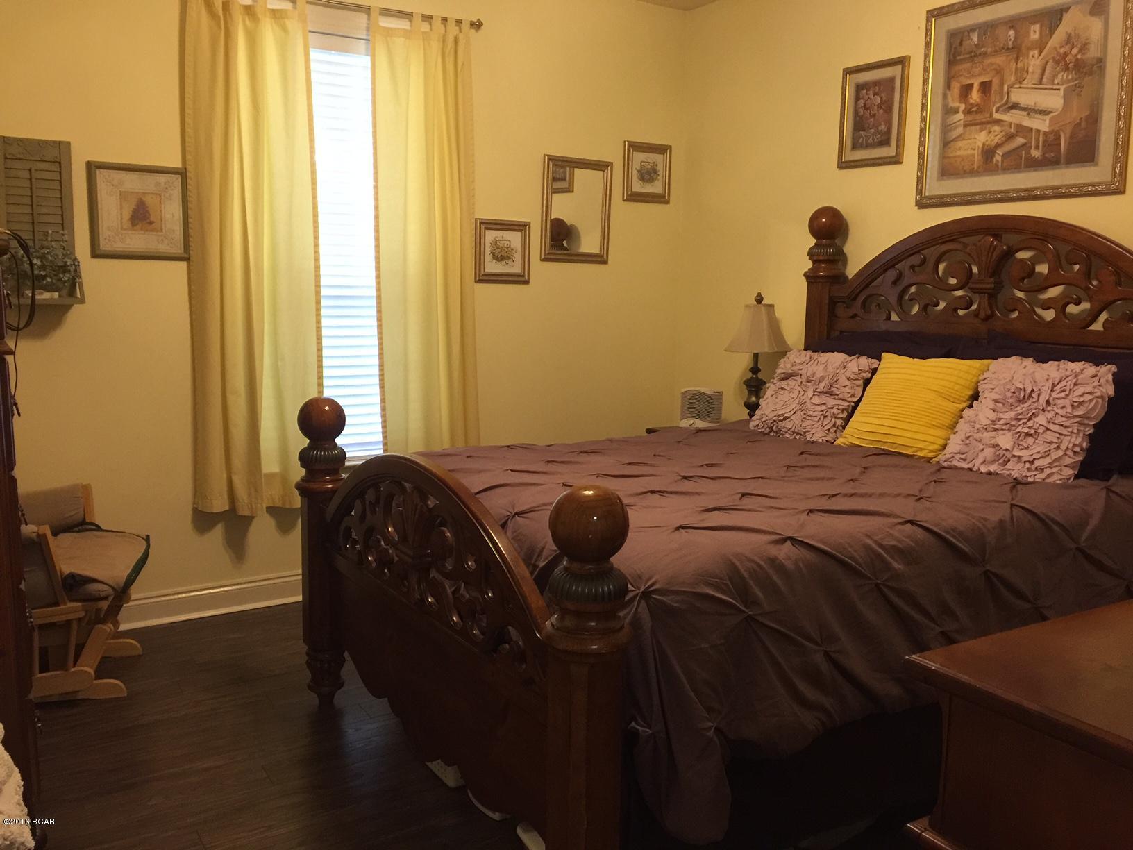 Leisure Lakes - Residential