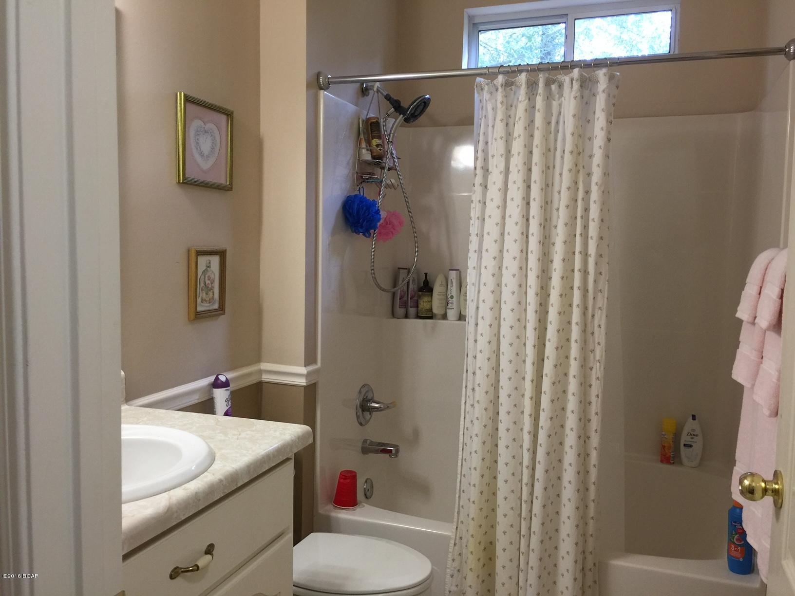 Leisure Lakes - Residential