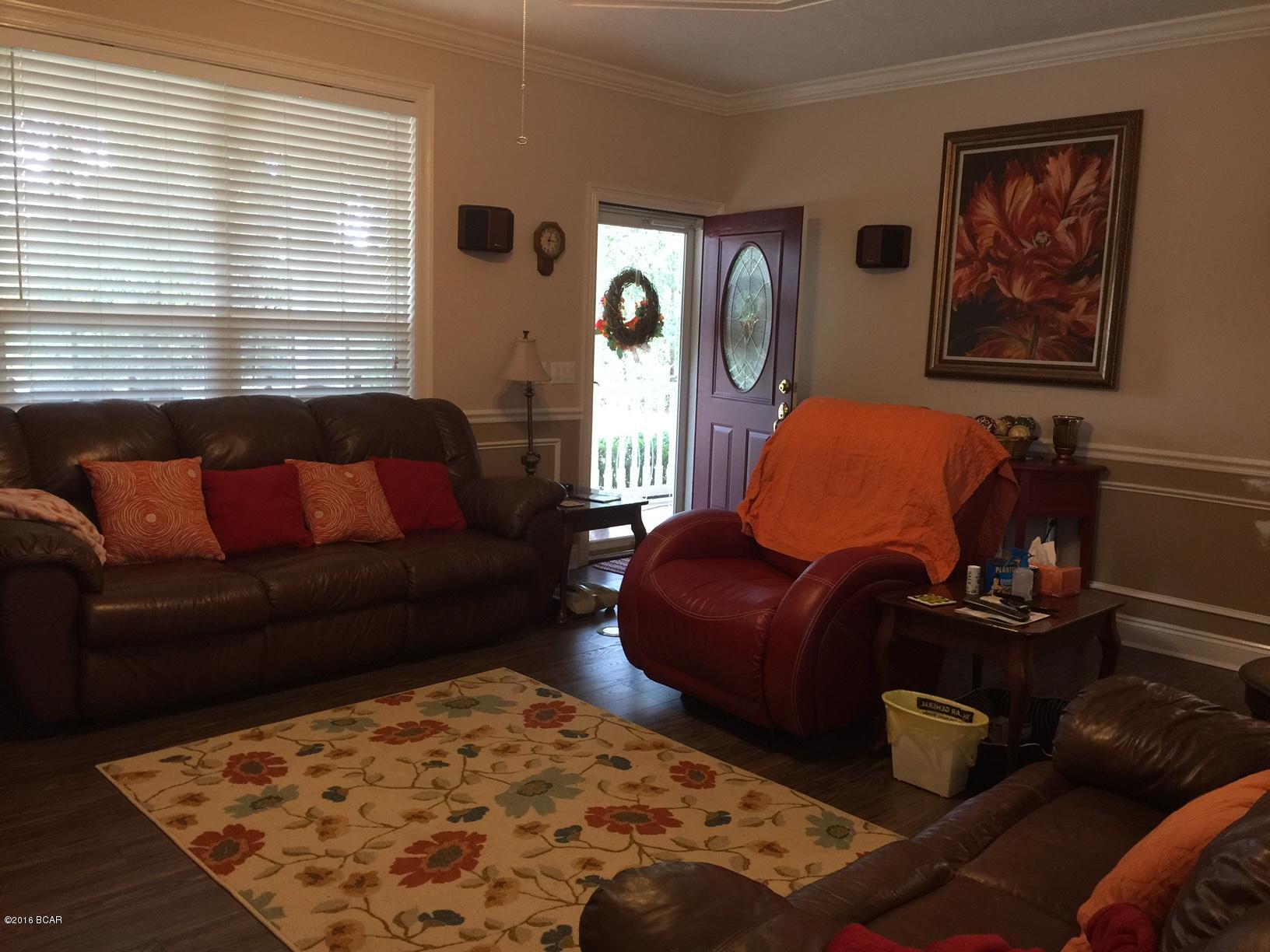 Leisure Lakes - Residential