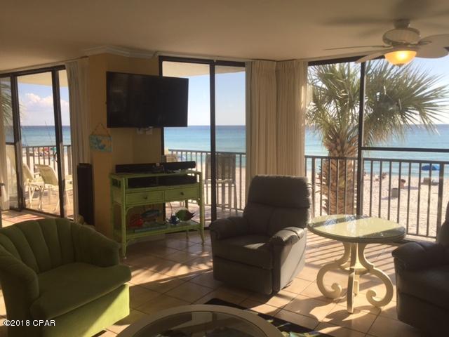 Pelican Walk - Residential