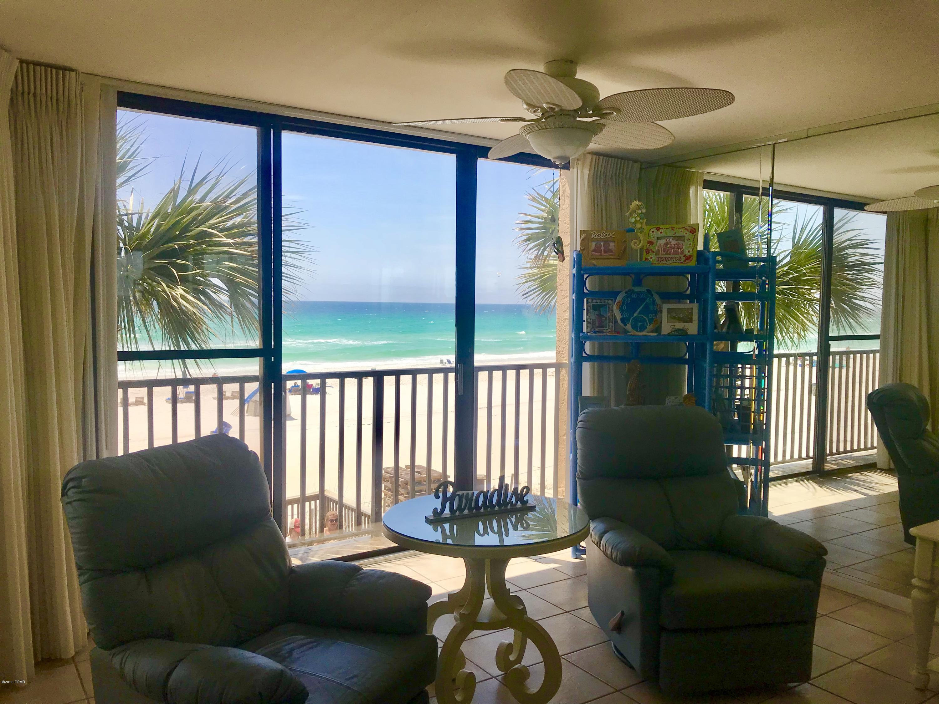 Pelican Walk - Residential