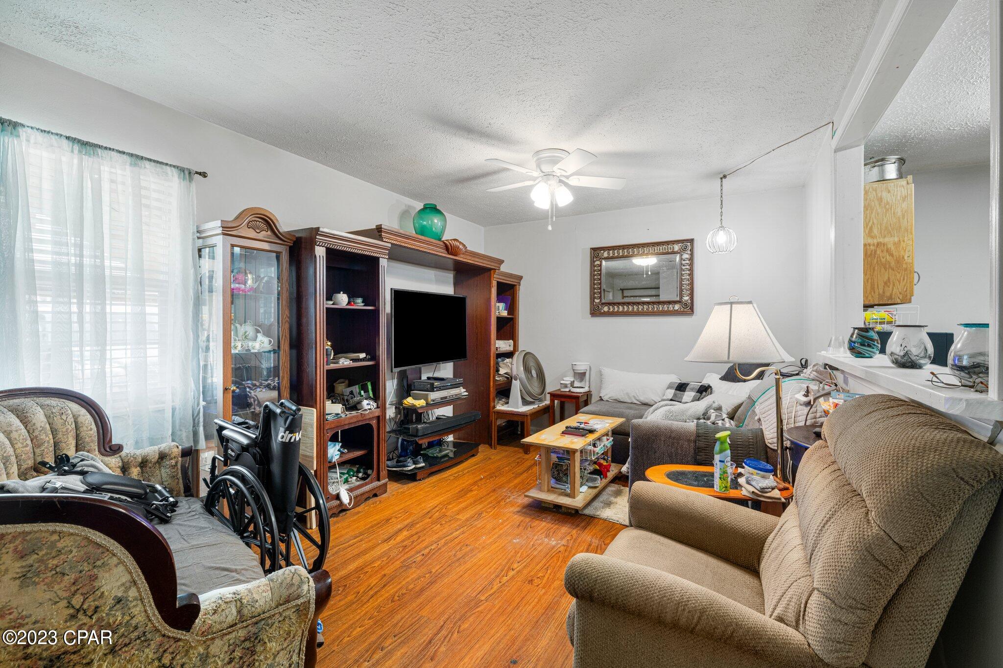 Biltmore Beach - Residential