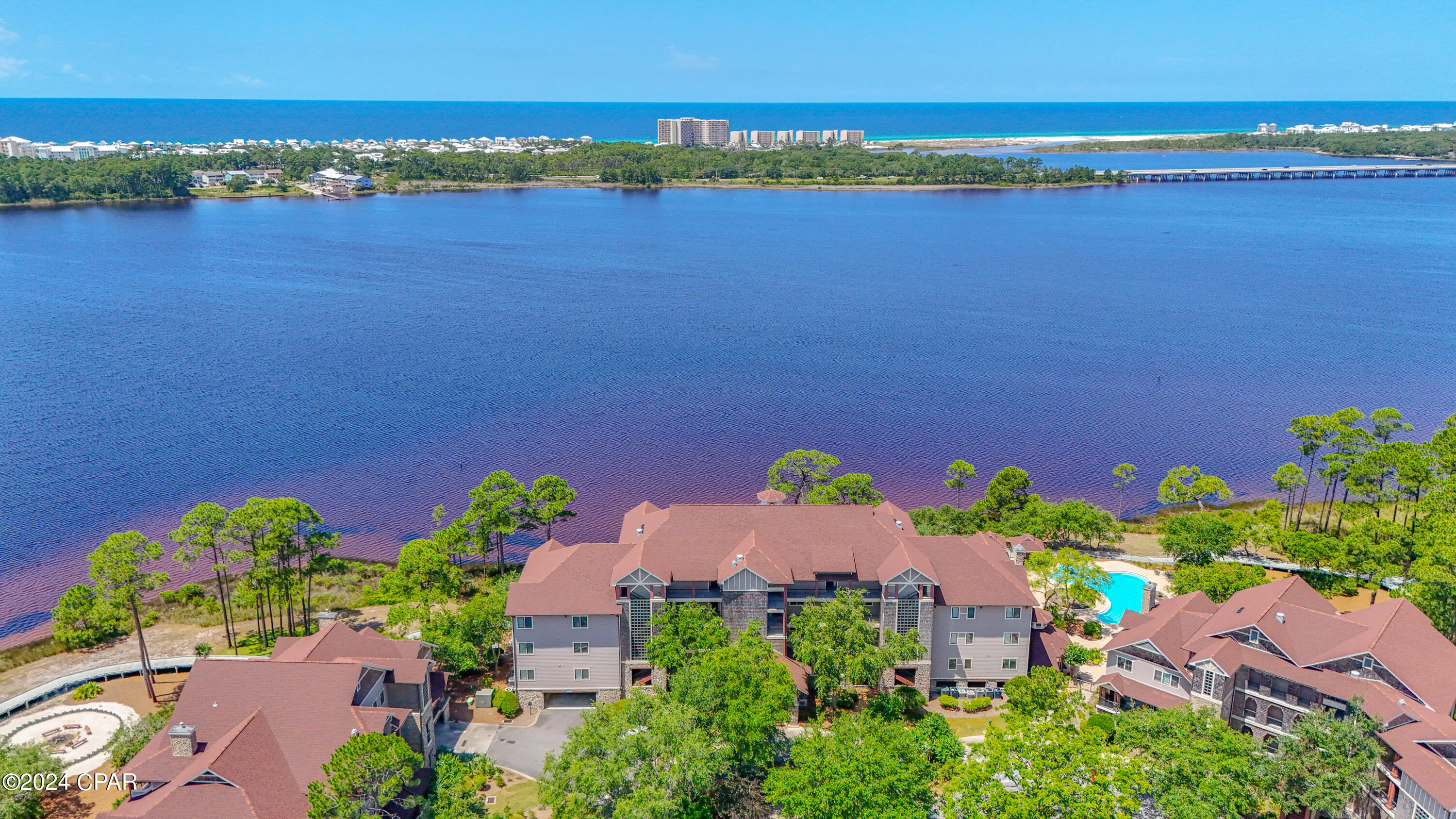 Lakeside Lodge At Prospect Pt - Residential