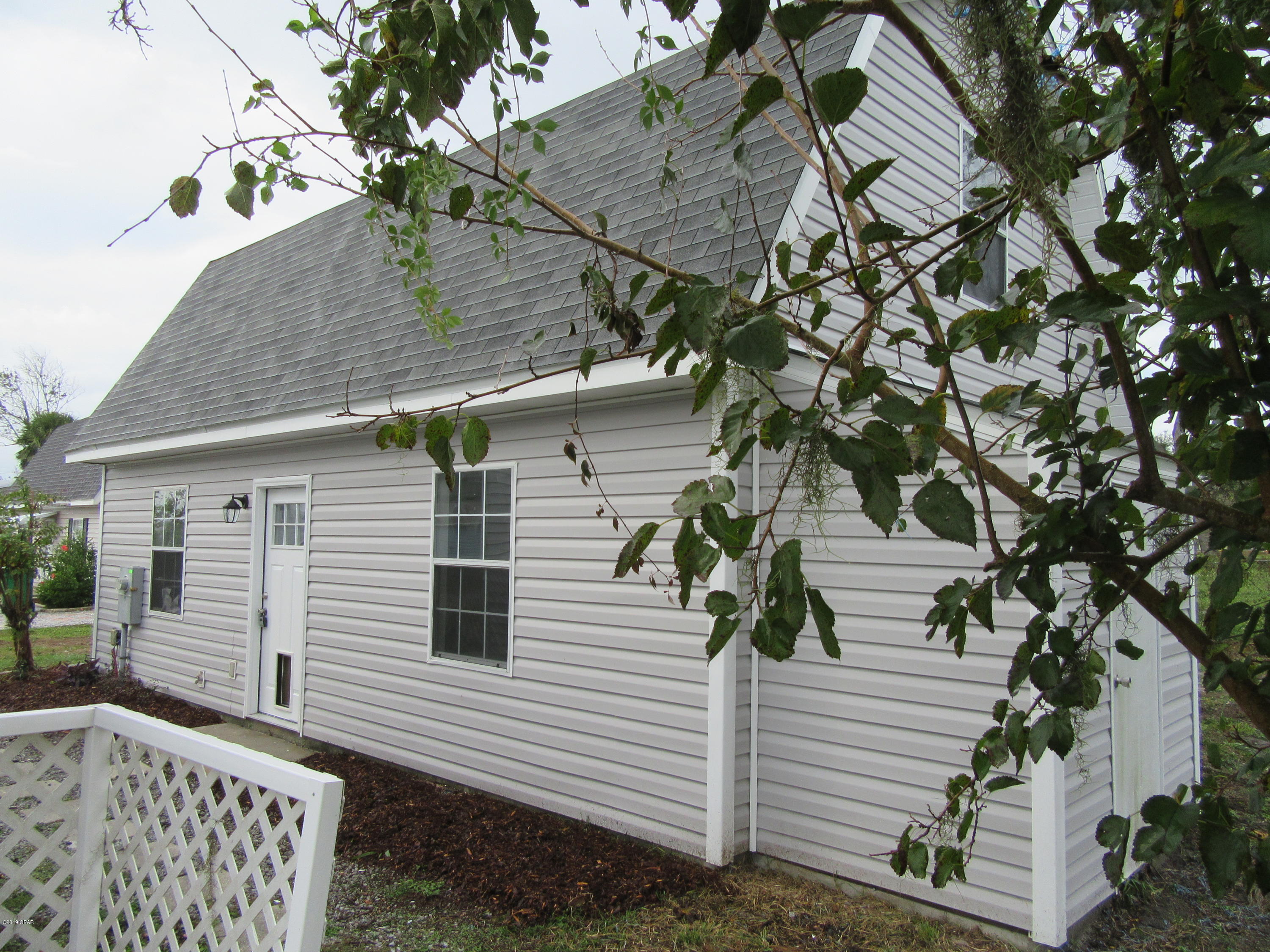 [No Recorded Subdiv] - Residential Lease