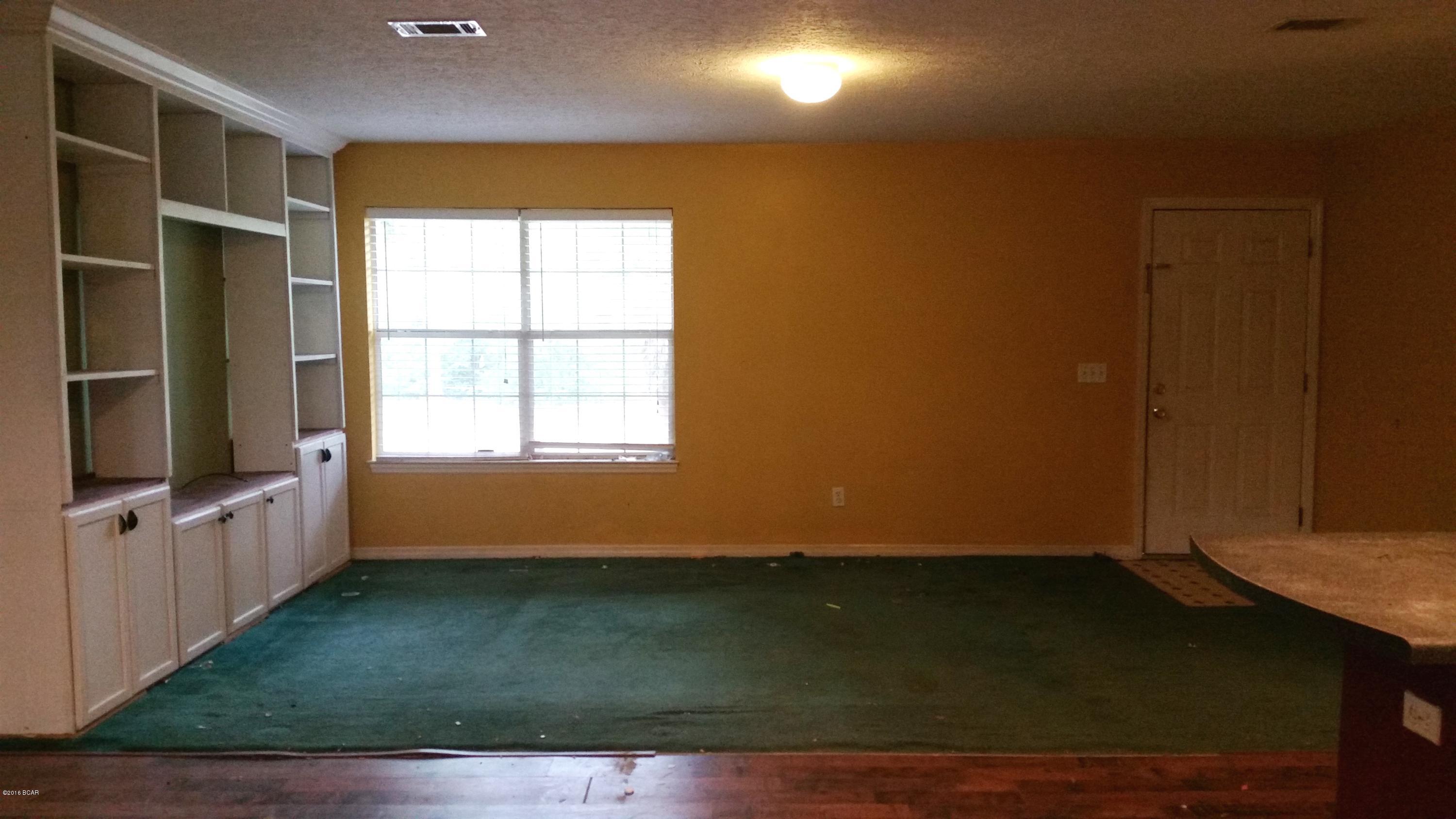 Creek Hollow Estates Unit - Residential