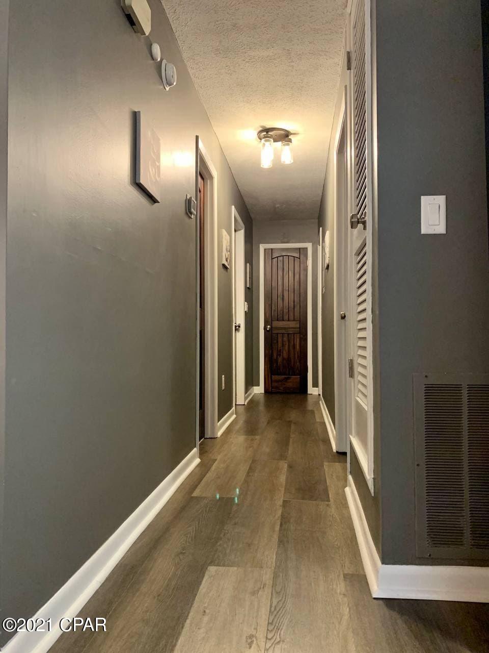 Imperial Oaks - Residential