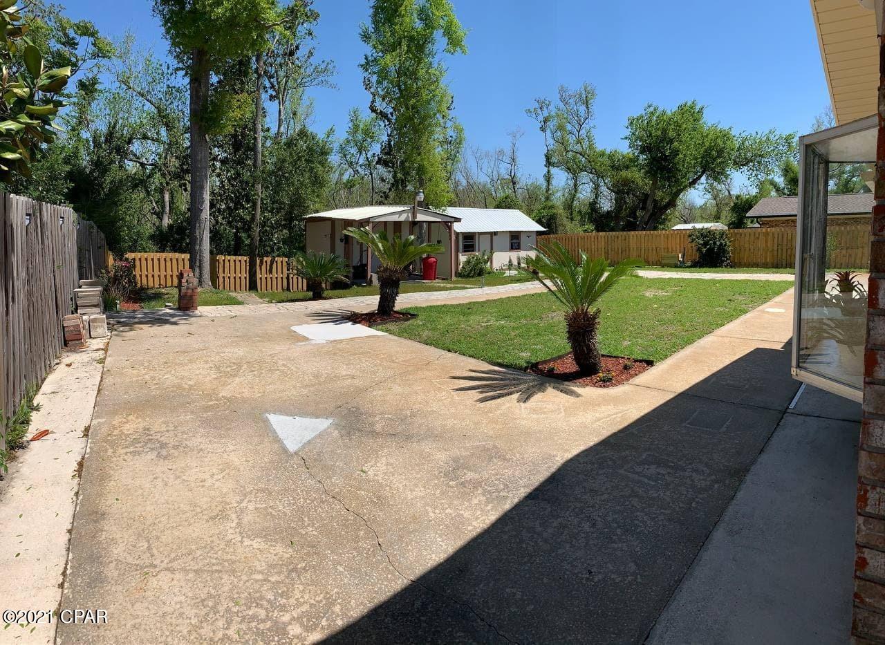 Imperial Oaks - Residential