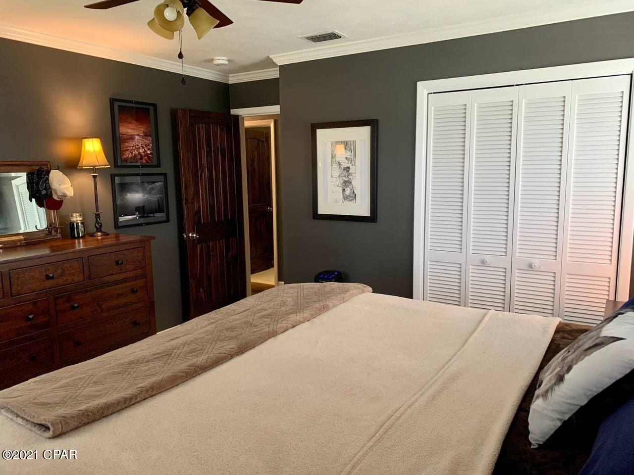 Imperial Oaks - Residential