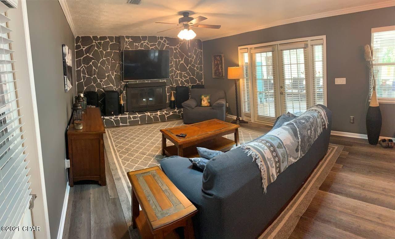 Imperial Oaks - Residential