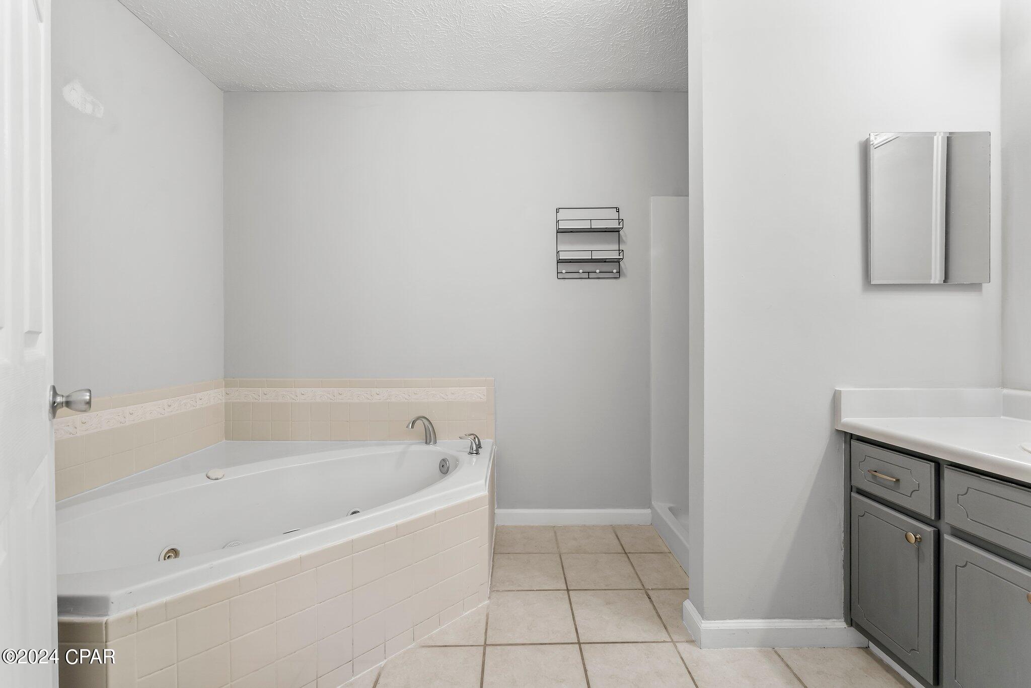 Shadow Bay Unit 1 - Residential