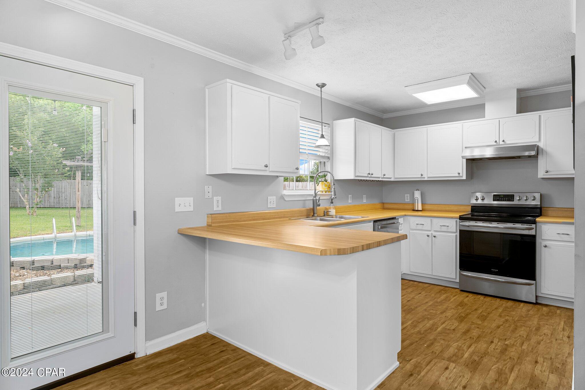 Shadow Bay Unit 1 - Residential