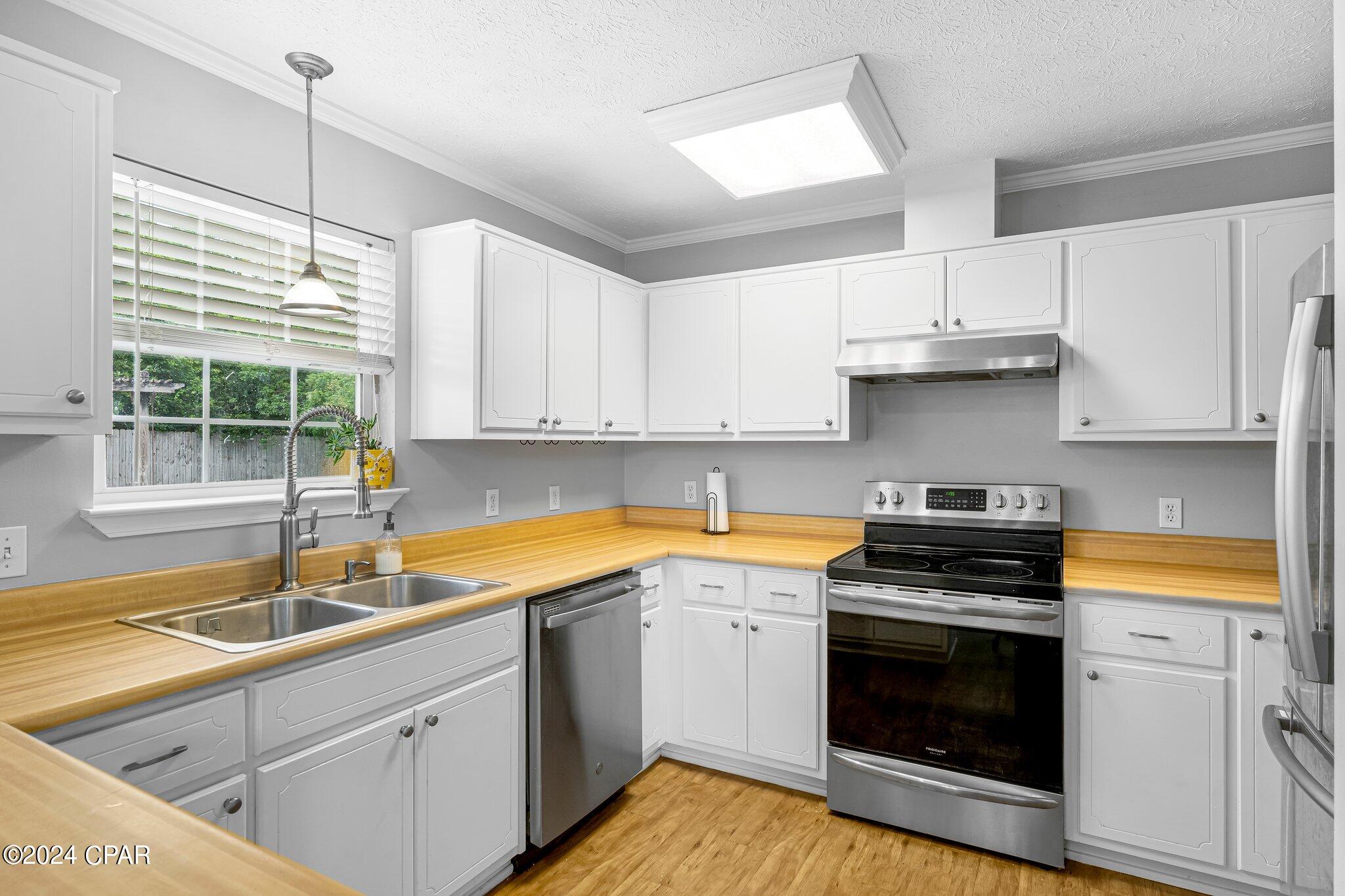 Shadow Bay Unit 1 - Residential