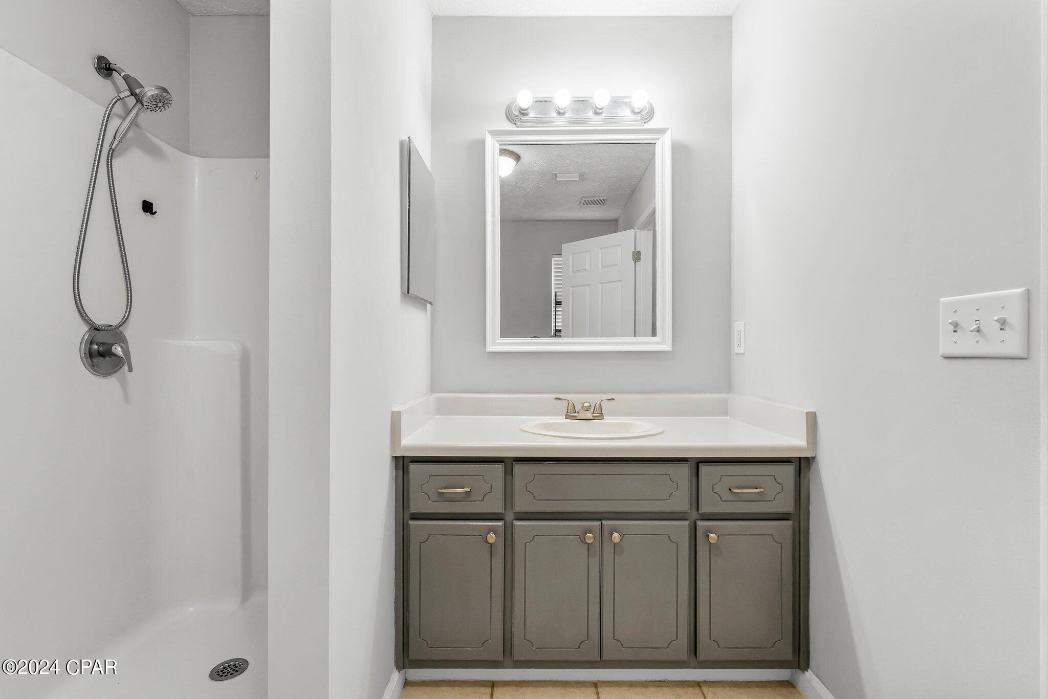 Shadow Bay Unit 1 - Residential