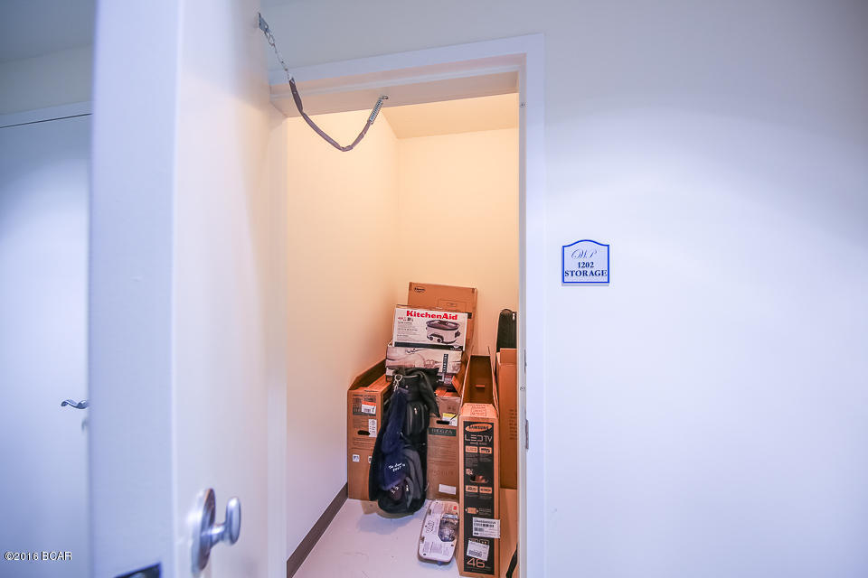 One Water Place At Kelly Plantation - Residential