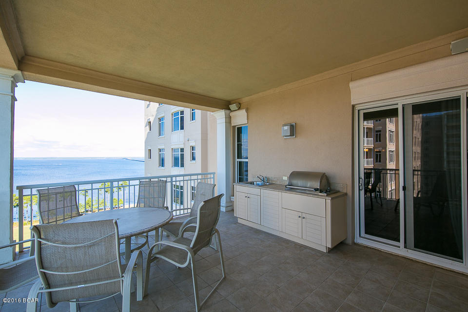 One Water Place At Kelly Plantation - Residential